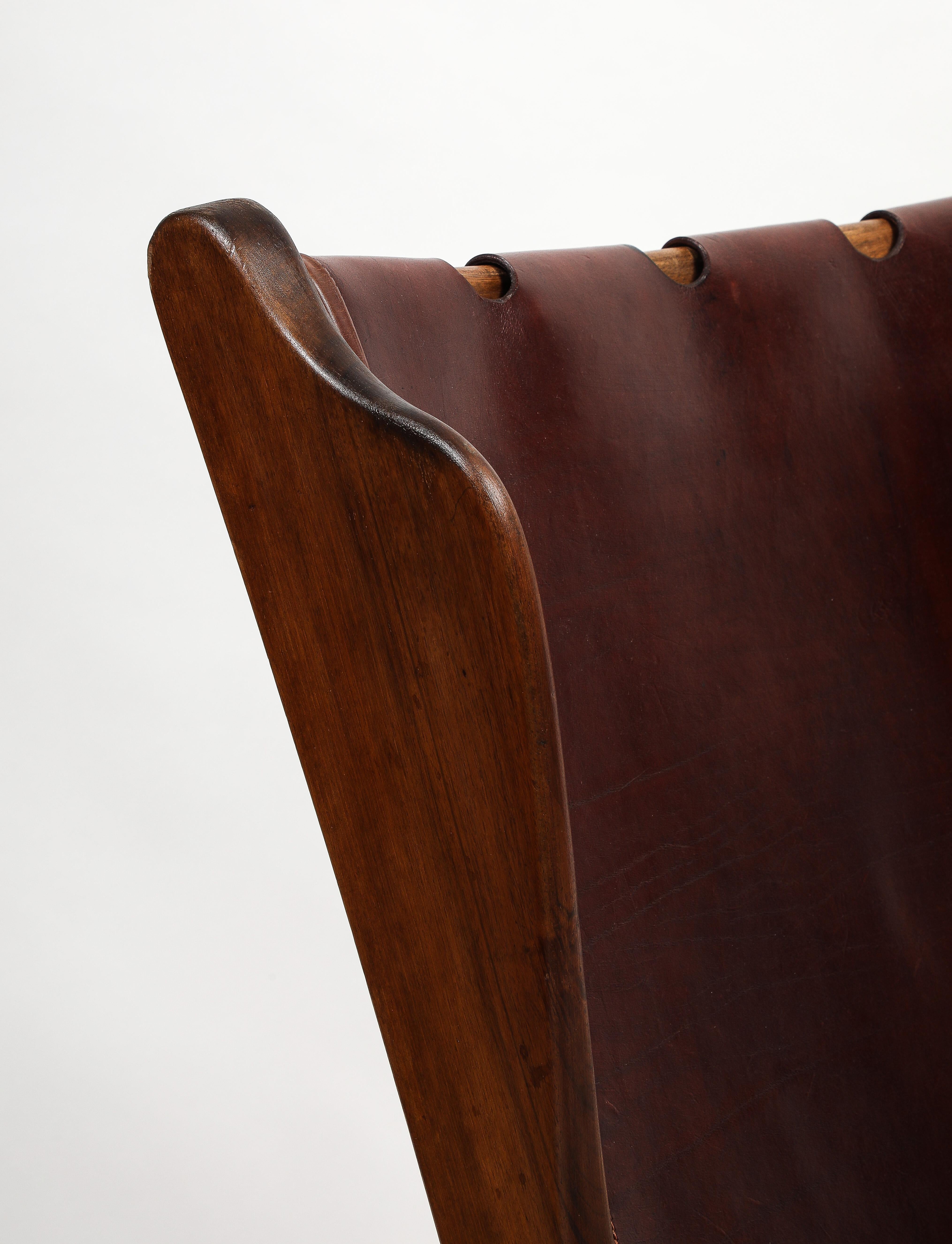 Guglielmo Pecorini Rare Highback Walnut and Burgundy Leather Lounge Chair 1940s 5