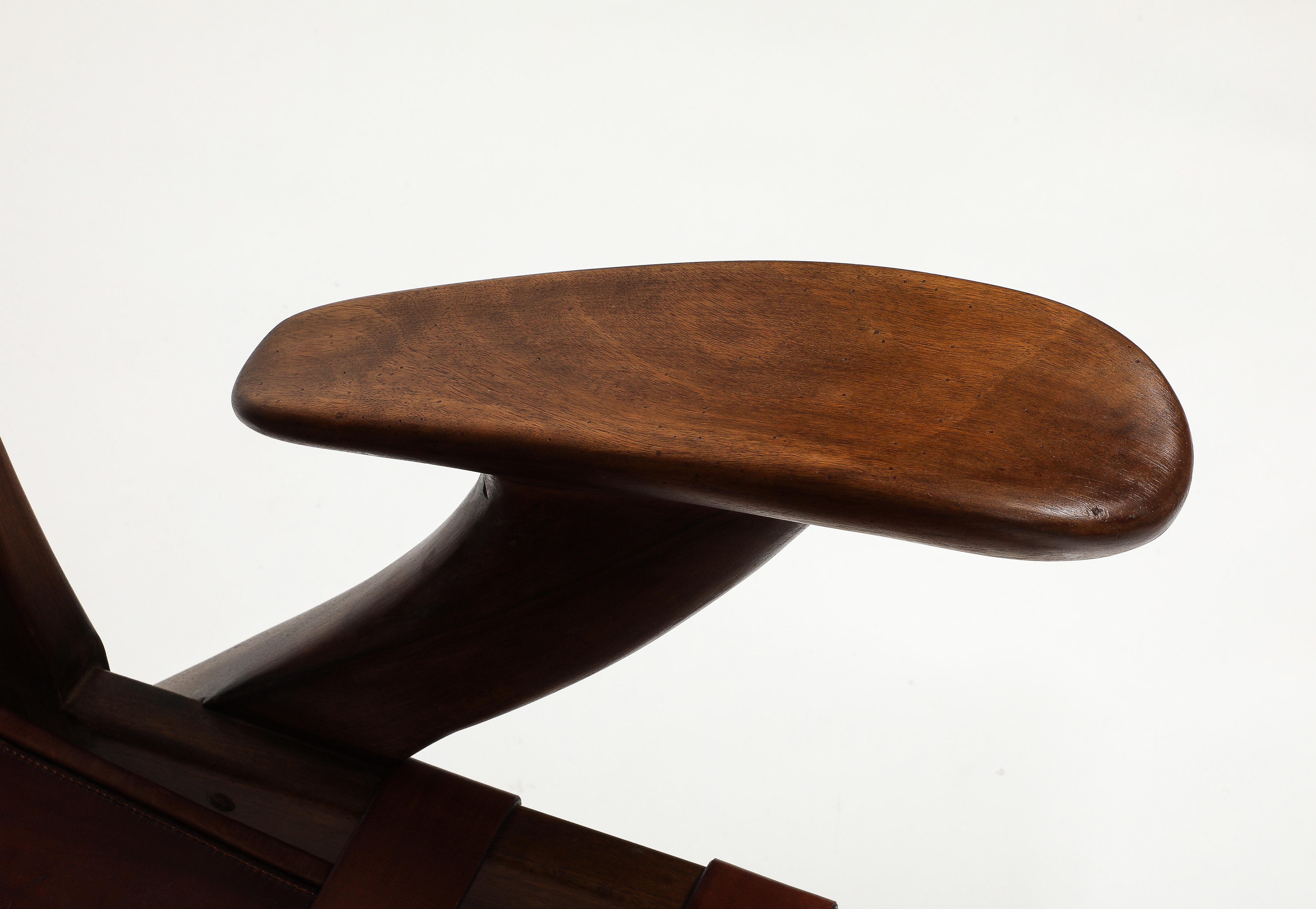 Guglielmo Pecorini Rare Highback Walnut and Burgundy Leather Lounge Chair 1940s 9