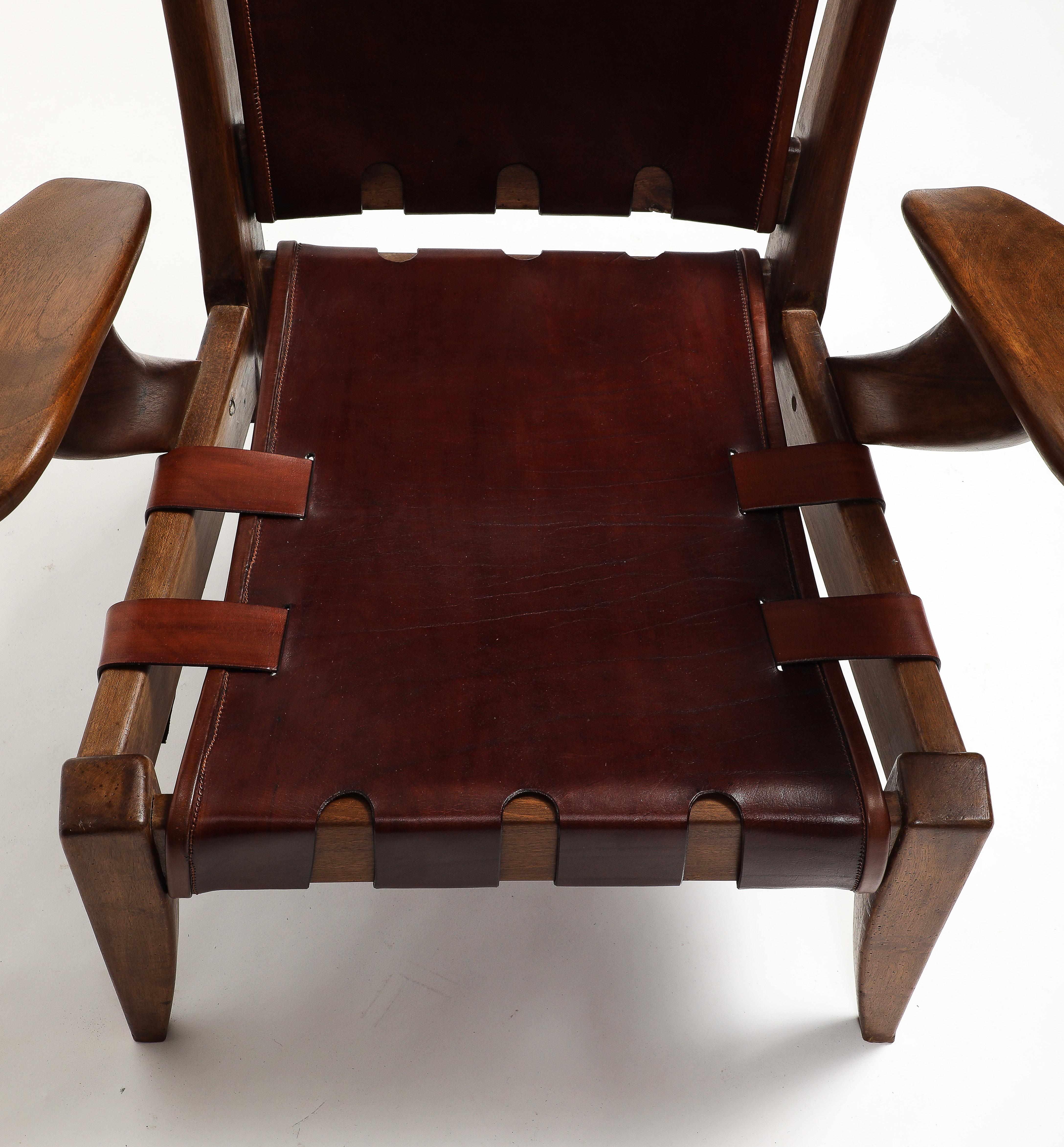 Guglielmo Pecorini Rare Highback Walnut and Burgundy Leather Lounge Chair 1940s 10