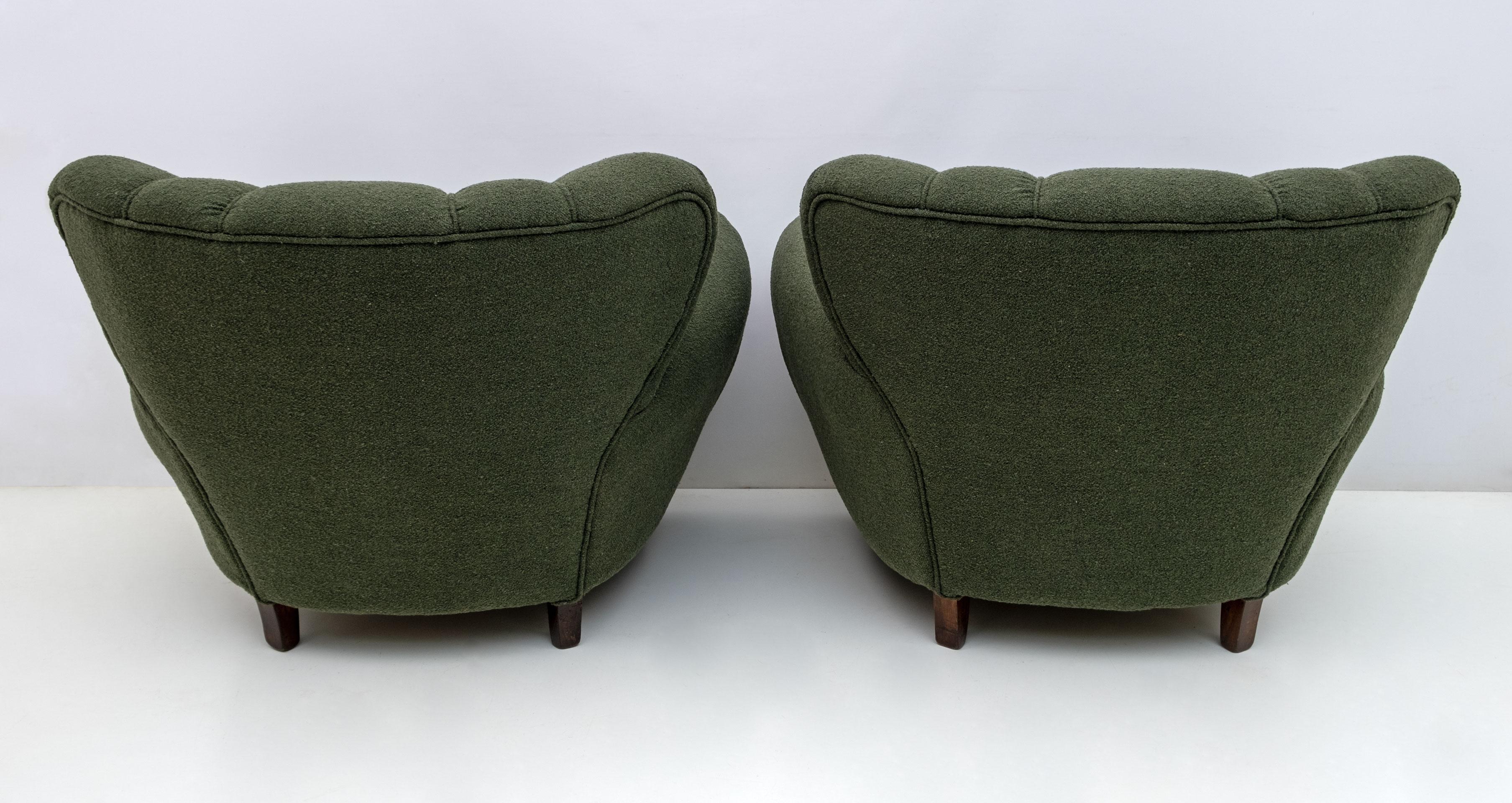Guglielmo Ulrich zugeschriebene italienische Bouclé-Sessel im Art déco-Stil, 1940er Jahre, Paar im Angebot 5