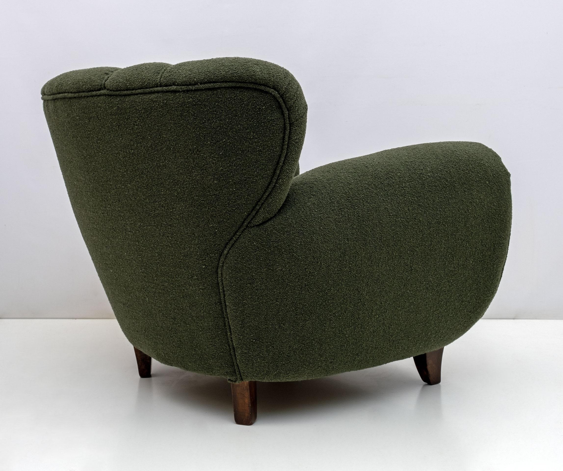 Guglielmo Ulrich zugeschriebene italienische Bouclé-Sessel im Art déco-Stil, 1940er Jahre, Paar im Angebot 2