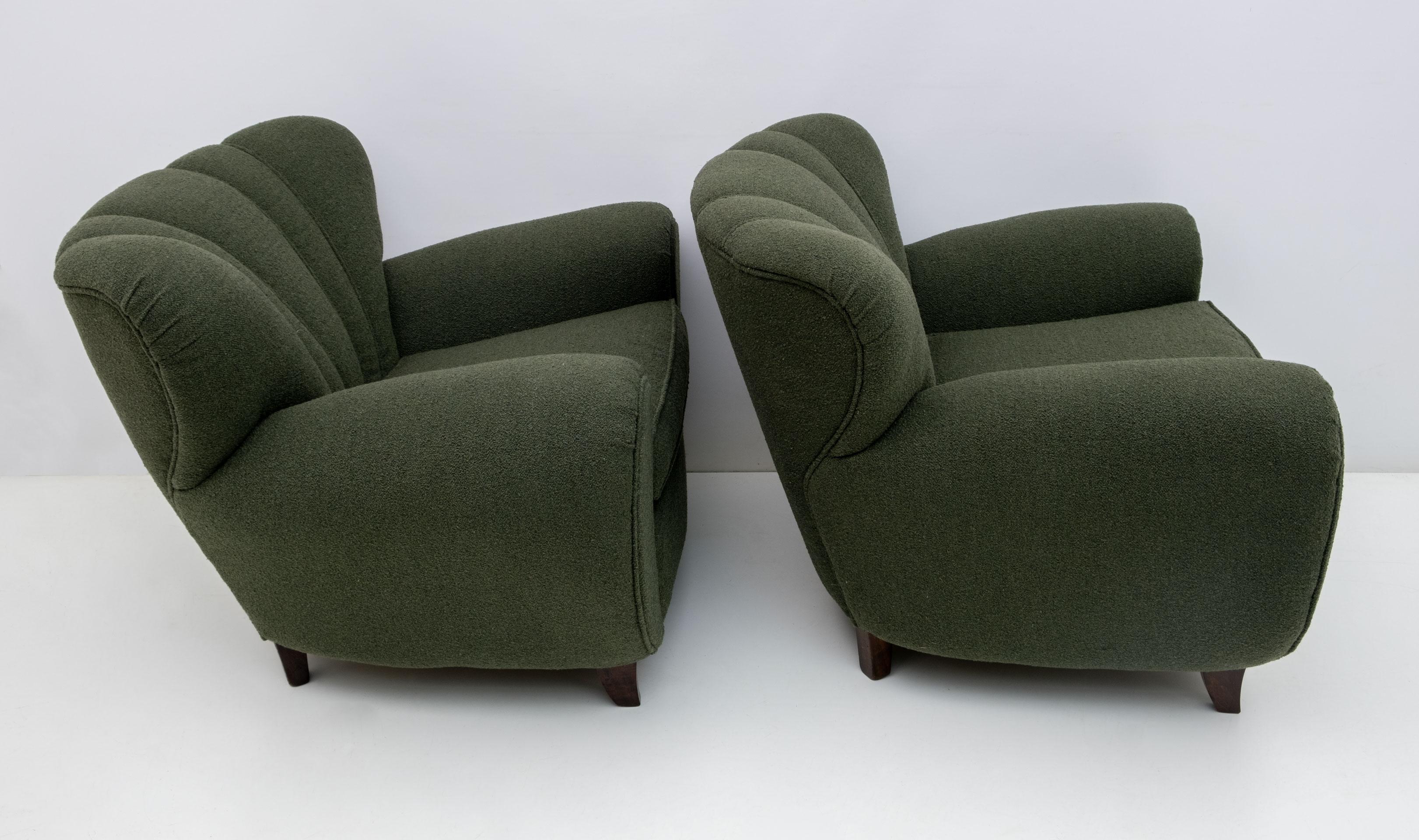 Guglielmo Ulrich zugeschriebene italienische Bouclé-Sessel im Art déco-Stil, 1940er Jahre, Paar im Angebot 4