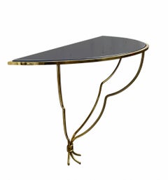 Wilhelm Ulrich Attr. Console suspendue en laiton et verre bleu, Italie, années 1960