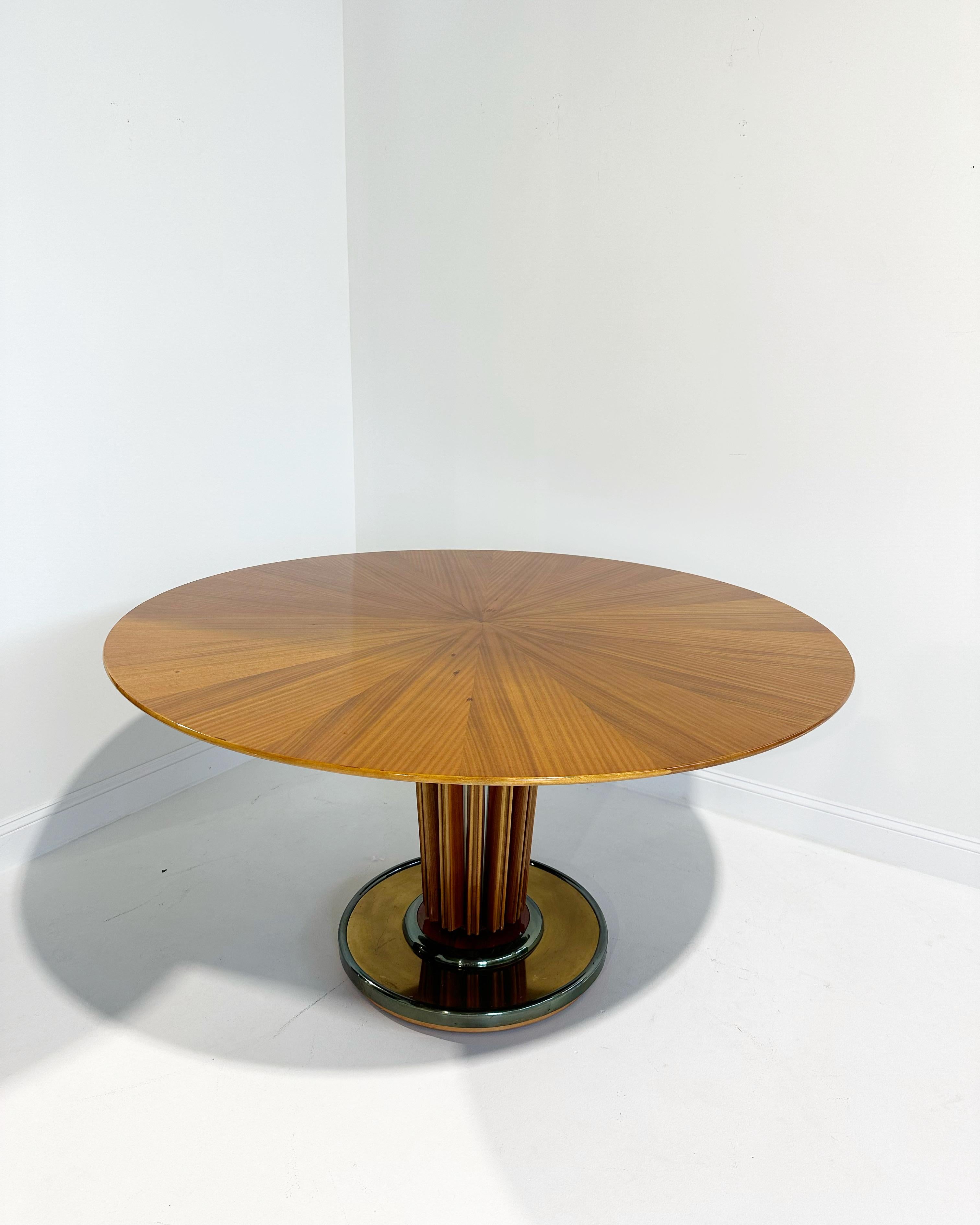 Guglielmo Ulrich Dining Table In Good Condition For Sale In SAINT LOUIS, MO