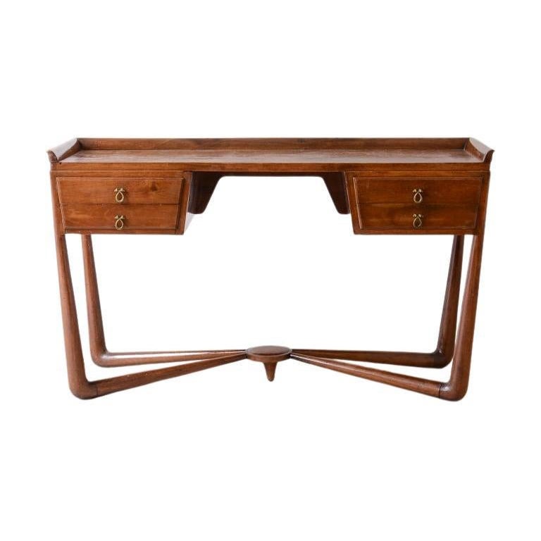 Guglielmo Ulrich elegant walnut writing desk
