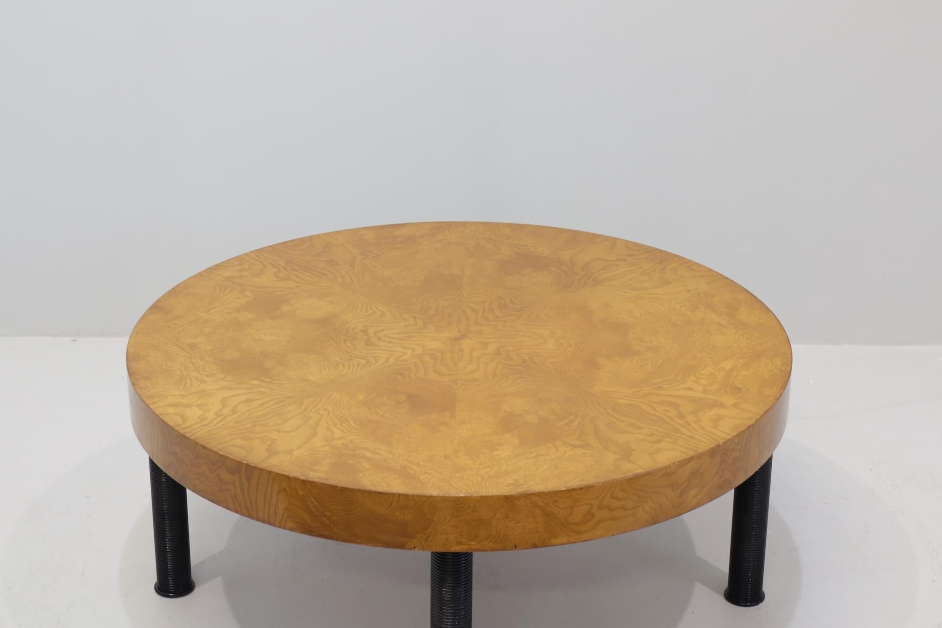 Italian Table basse italienne Guglielmo Ulrich pour ARCA avec pieds tournés Signée en vente