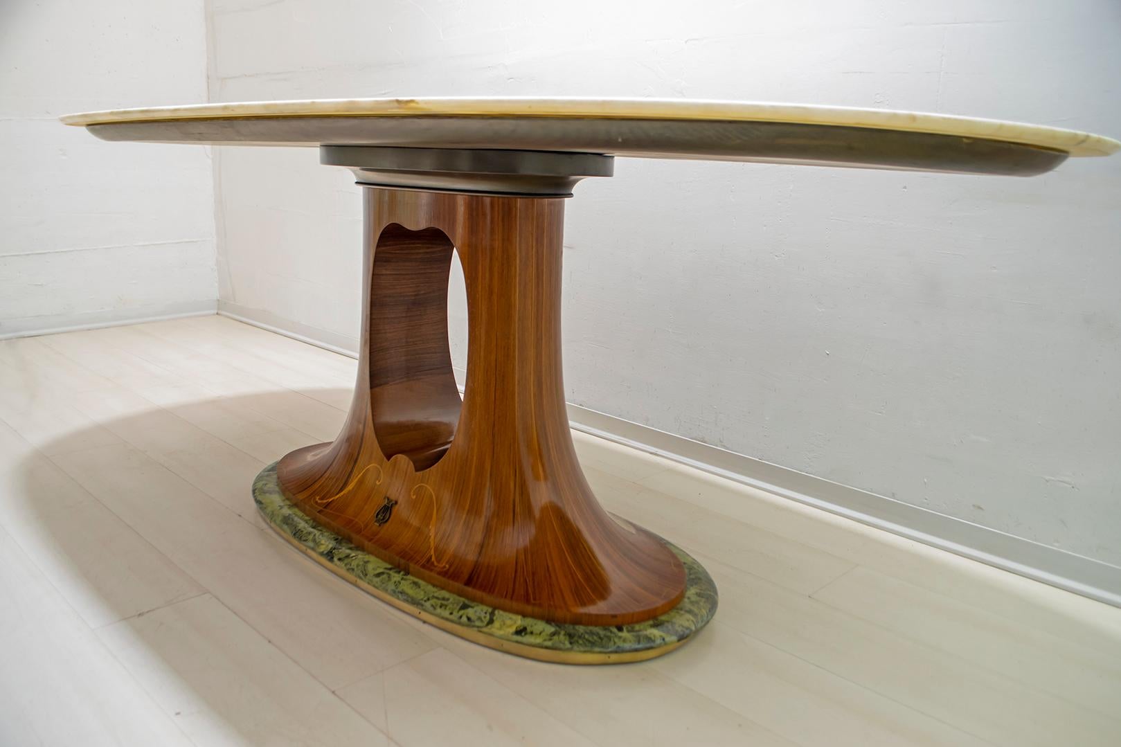 Guglielmo Ulrich Midcentury Italian Marble and Walnut Dining Table, 1950s 2