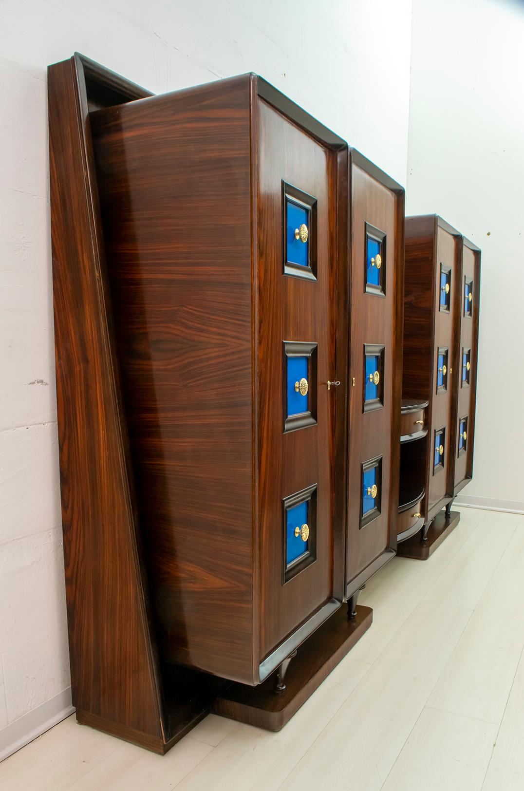 Guglielmo Ulrich Rare Mid-Century Modern Italian Walnut Bar Cabinet, 1940s For Sale 3