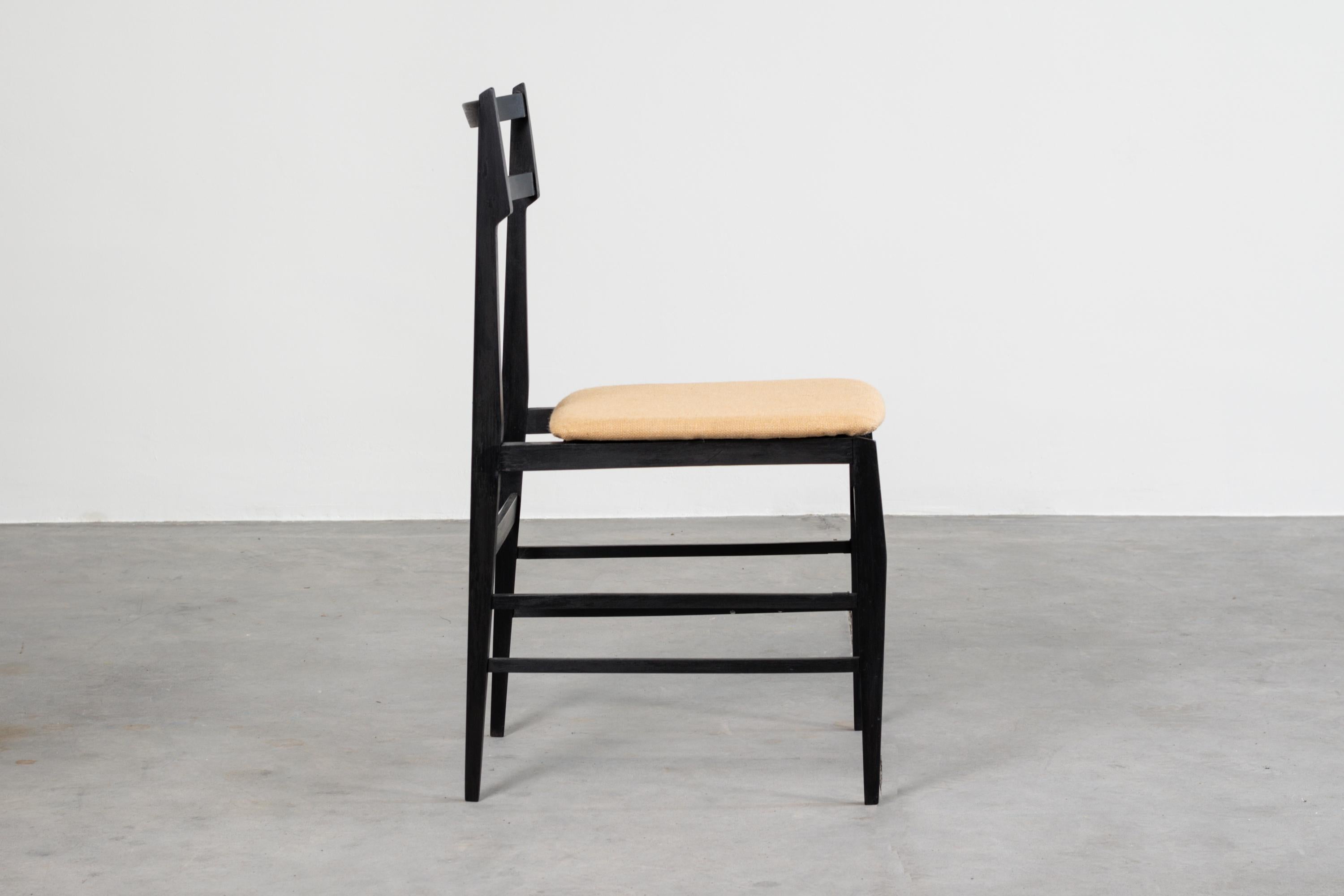 Mid-20th Century Guglielmo Ulrich Set of Four Chairs Ebonized Wood and Fabric for Saffa, 1960s