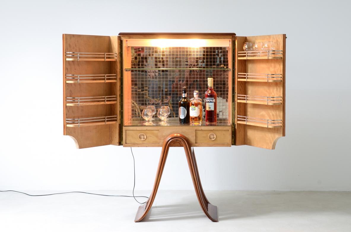 Italian Guglielmo Ulrich, unique bar cabinet in leather painted