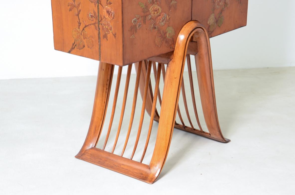 Guglielmo Ulrich, unique bar cabinet in leather painted 1