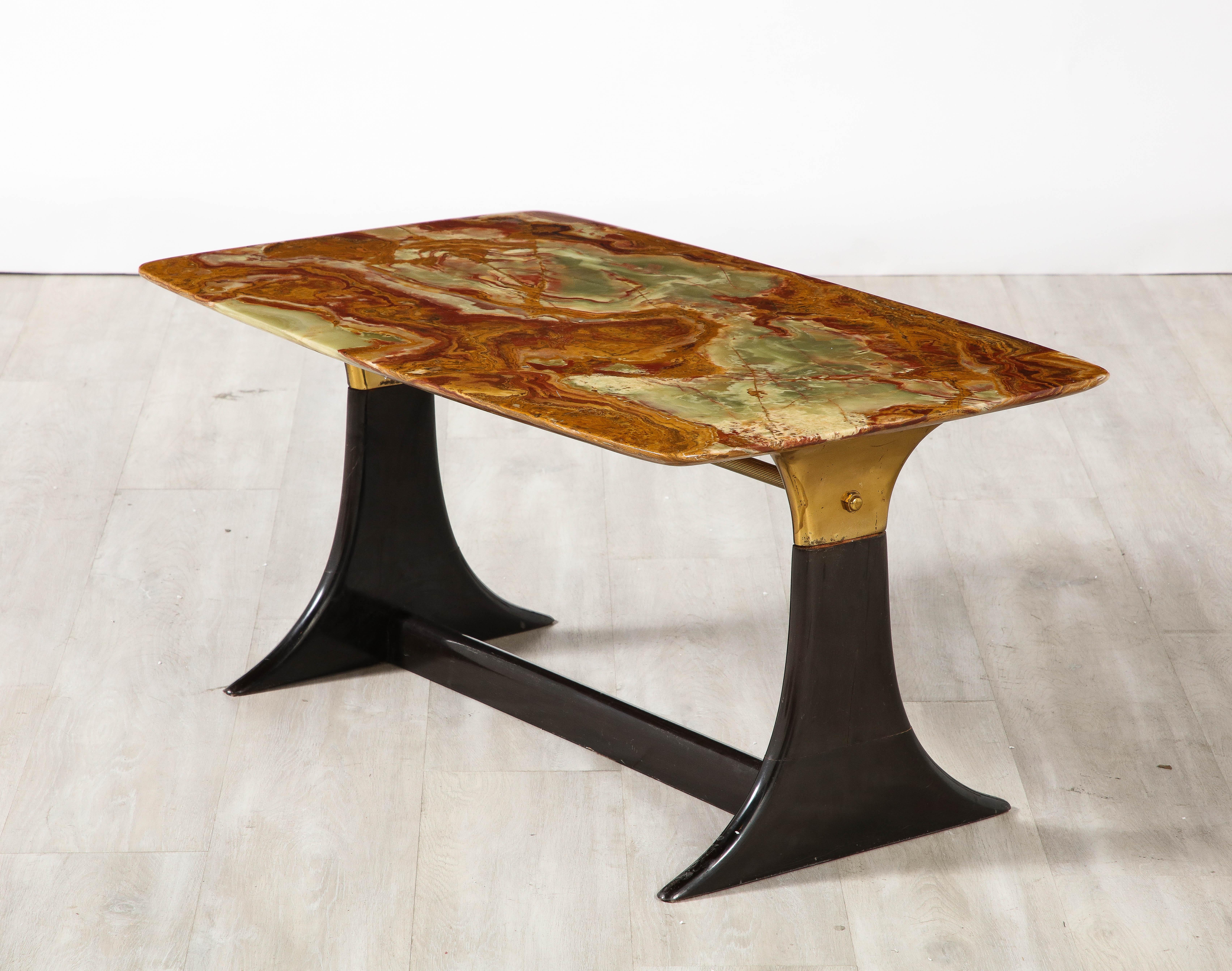 Guglielmo Ulrich Walnut, Agate and Brass Coffee Table, Italy, circa 1950  For Sale 3
