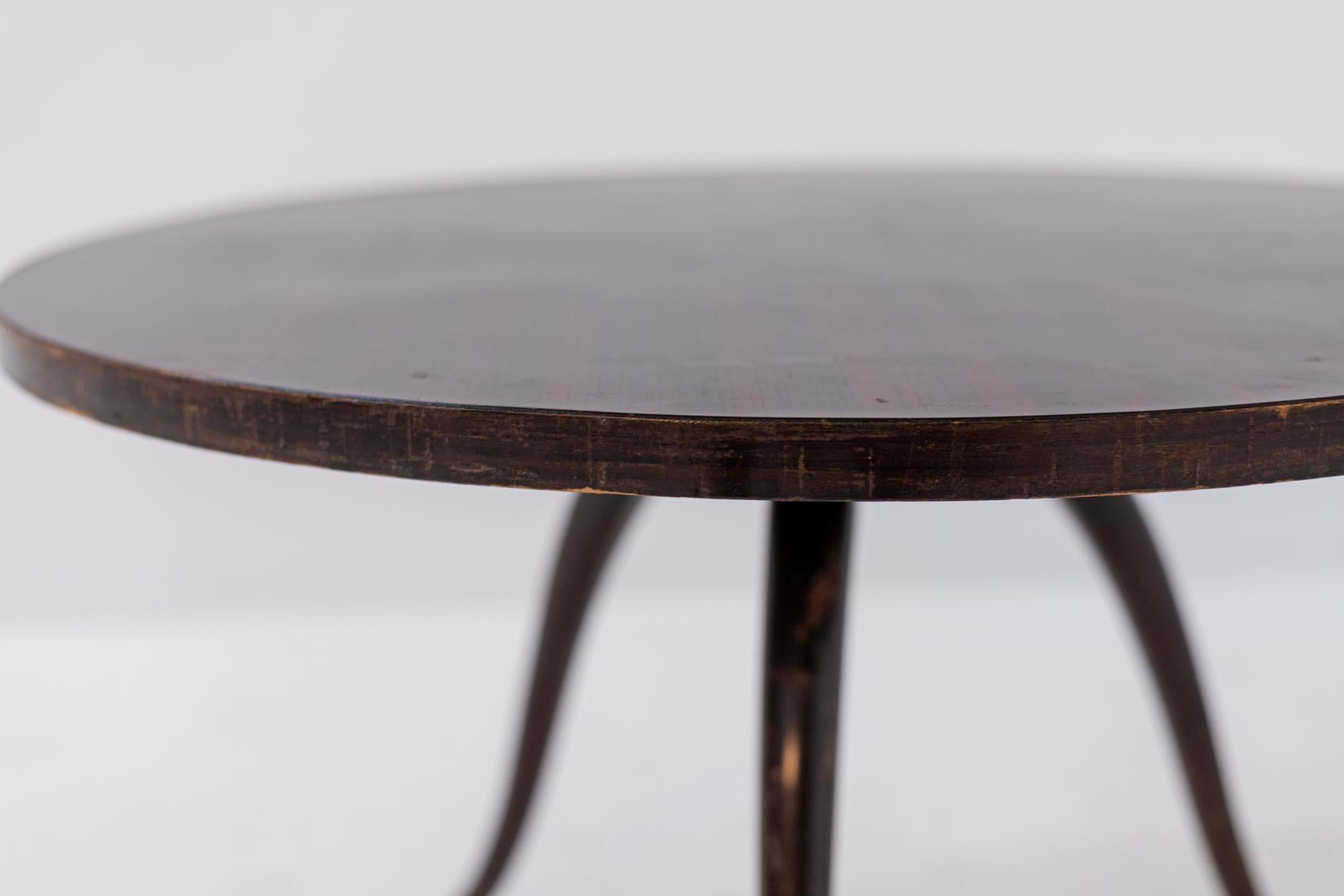 Guglielmo Ulrich Wooden Coffee Table In Good Condition For Sale In Milano, IT