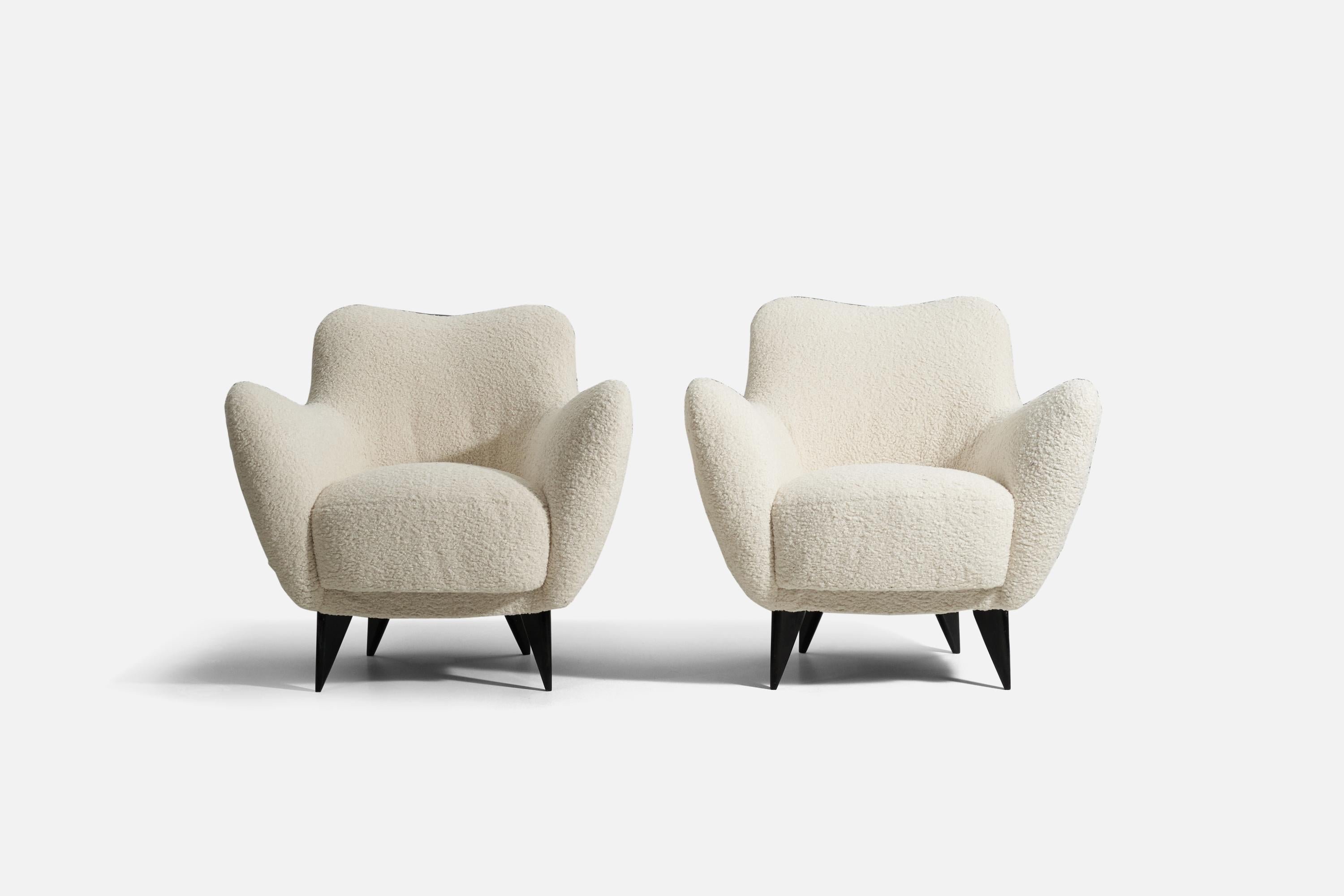 Mid-Century Modern Guglielmo Veronesi, Lounge Chairs, Wood, White Fabric, ISA Bergamo, Italy, 1950s For Sale