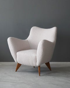 Guglielmo Veronesi "Perla" Lounge Chair, Wood, Bouclé ISA Bergamo, Italy, 1950s