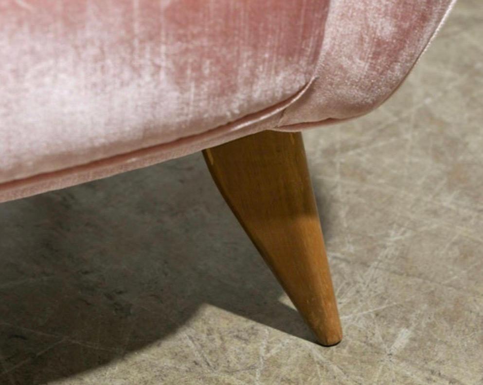 Mid-20th Century Guglielmo Veronesi Pink Silk Velvet Pearl Lounge Chair, ISA Bergamo, Italy, 1950