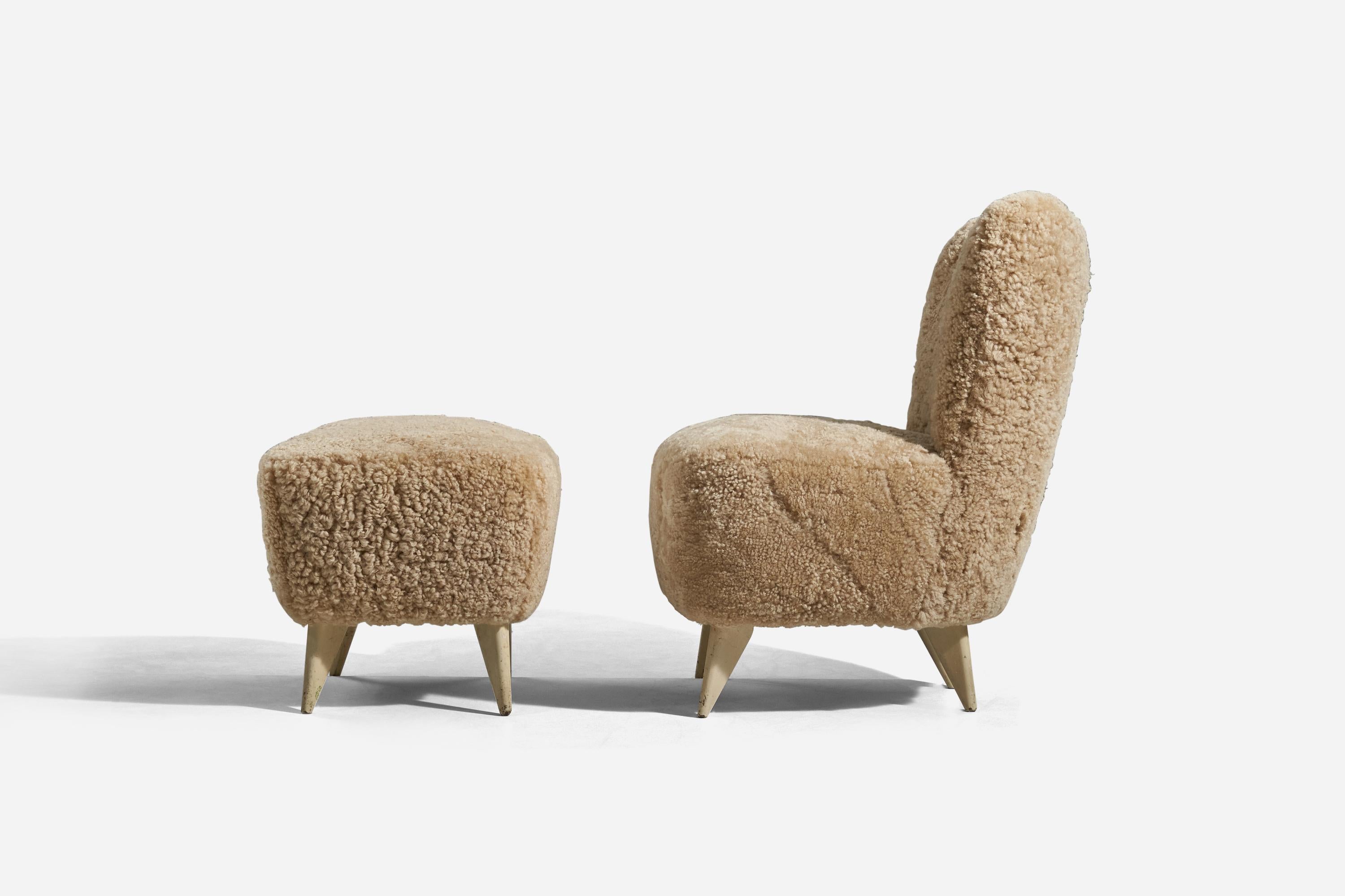 Guglielmo Veronesi, seltene „Perla“-Sessel ohne Armlehne, Shearling und Holz, Italien, 1950er Jahre (Mitte des 20. Jahrhunderts) im Angebot