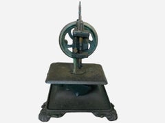 Guhl & Harbeck Style Chain Stitch Hand Crank Sewing Machine