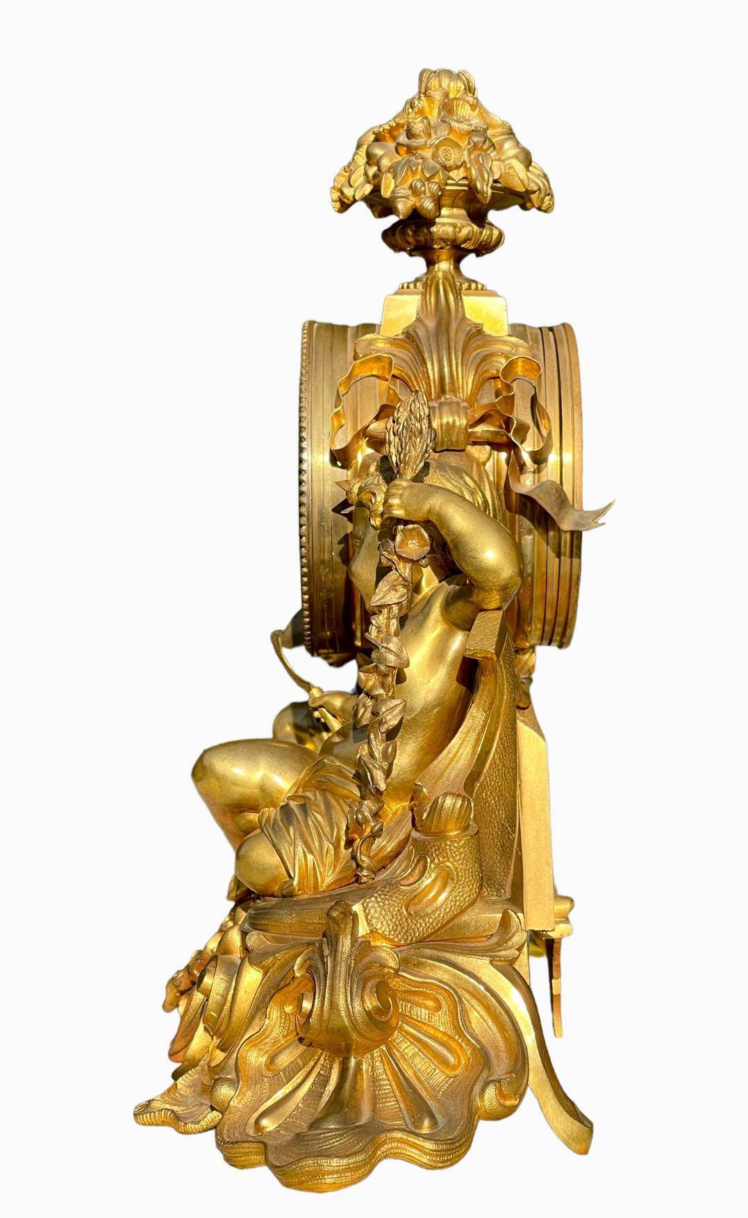 GUICHE Palais Royal - Horloge en bronze doré avec puttis en vente 8