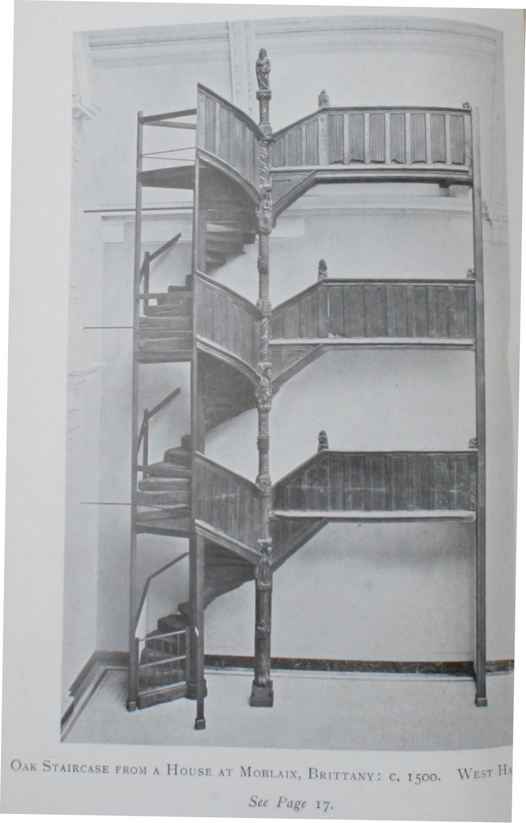 20th Century Guide to The Victoria and Albert Museum, 1910 For Sale