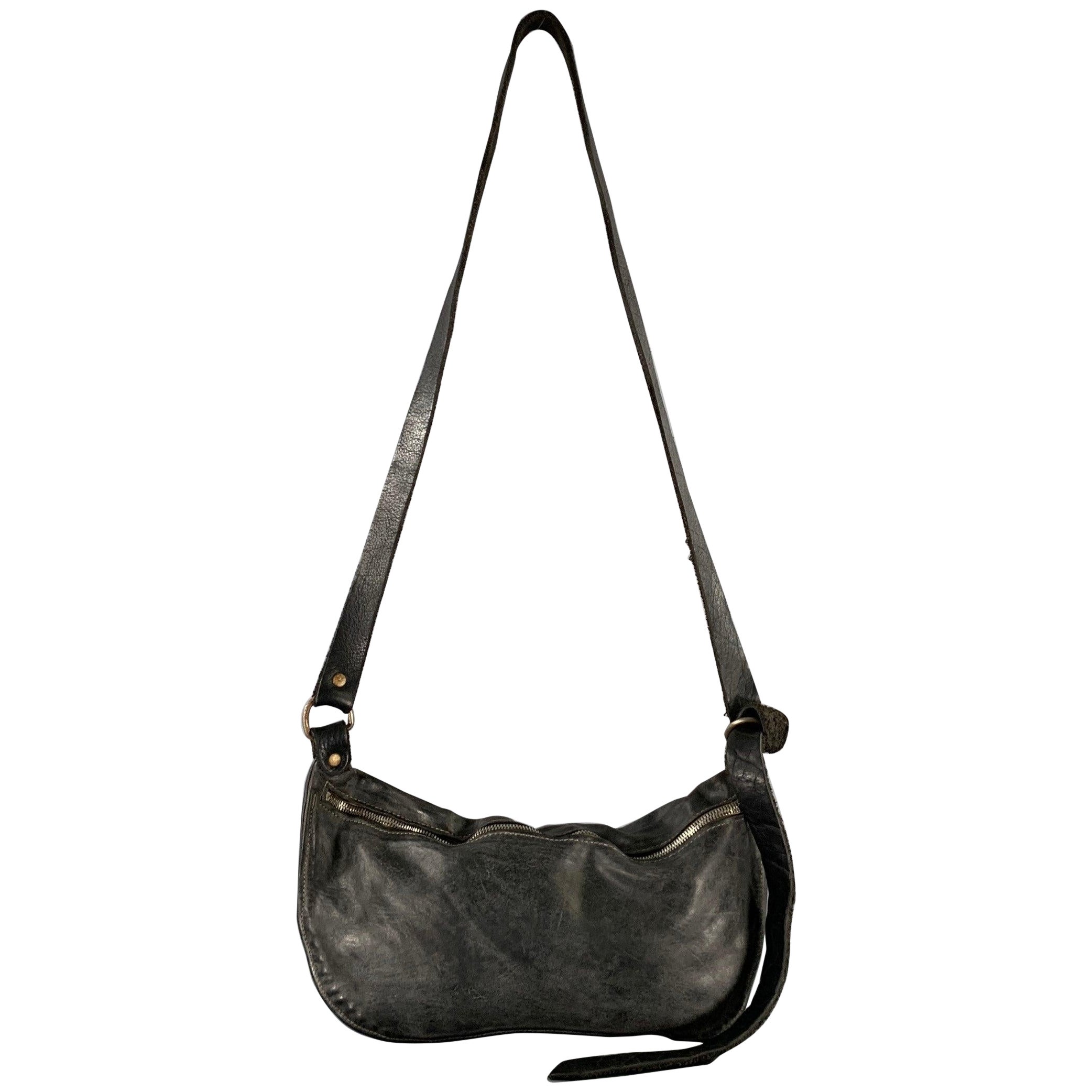 GUIDI Black Solid Horsehide Leather Cross Body Bag For Sale