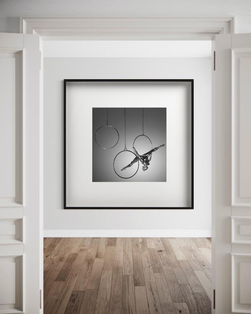 EIRENE - Metallic Painted Nude, Fine Art Photography, 1995 - Gray Color Photograph by Guido Argentini