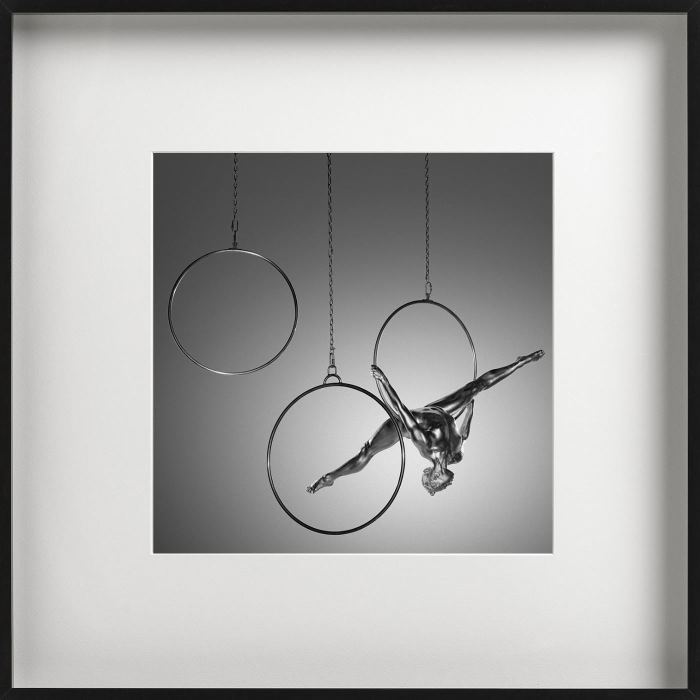 EIRENE - Metallic Painted Nude, Fine Art Photography, 1995 For Sale 1