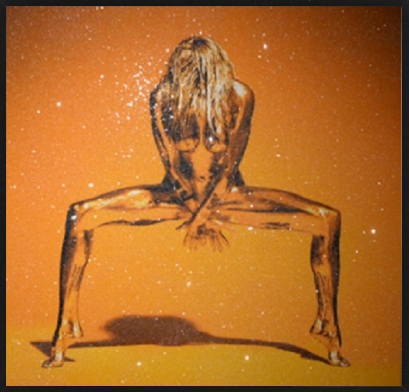 Goldeneye Diamond Dust - Nude Model painted in gold posing with diamonds For Sale 2