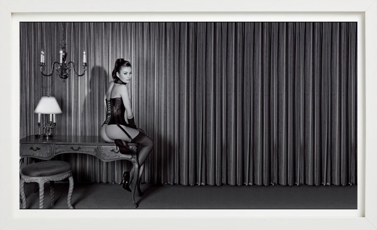 All prints are limited edition. Available in multiple sizes. High-end framing on request.

All prints are done and signed by the artist. The collector receives an additional certificate of authenticity from the gallery.


Guido Argentini is one of