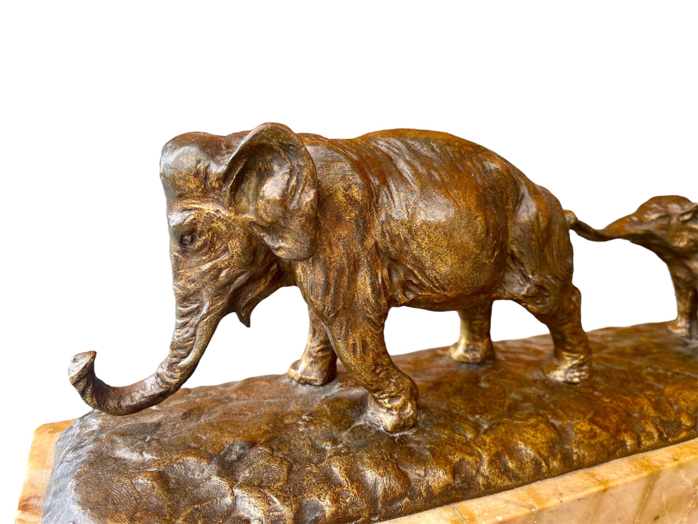 Guido Cacciapuoti - Bronze, La marche des éléphants, XIXe siècle en vente 7
