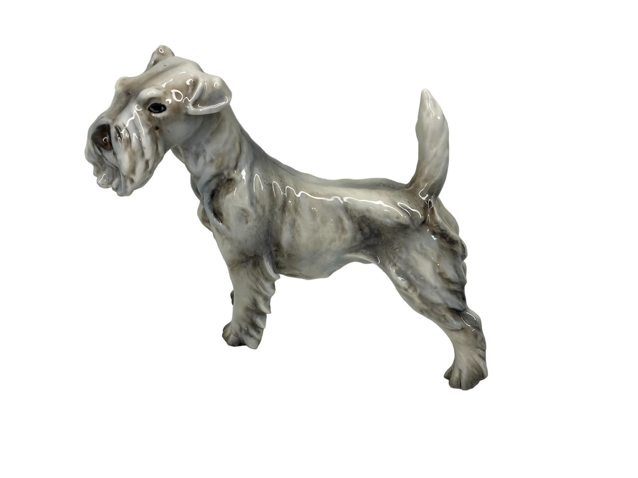 Guido Cacciapuoti Figurita De Porcelana De Un Perro Fox Terrier De Alambre siglo XX en venta