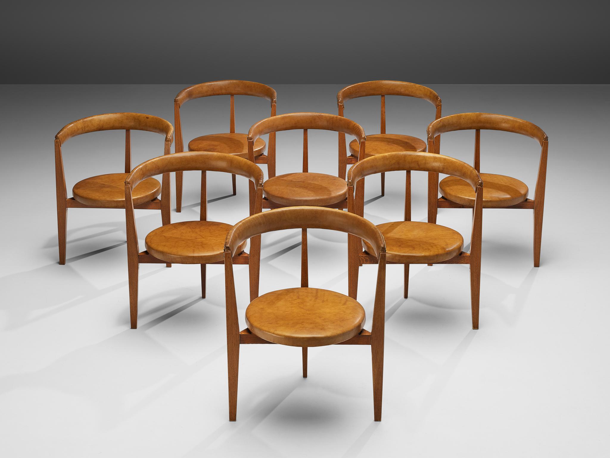 Guido Canali Set of Eight Rare Dining Chairs in Walnut and Cognac Leather  For Sale 3