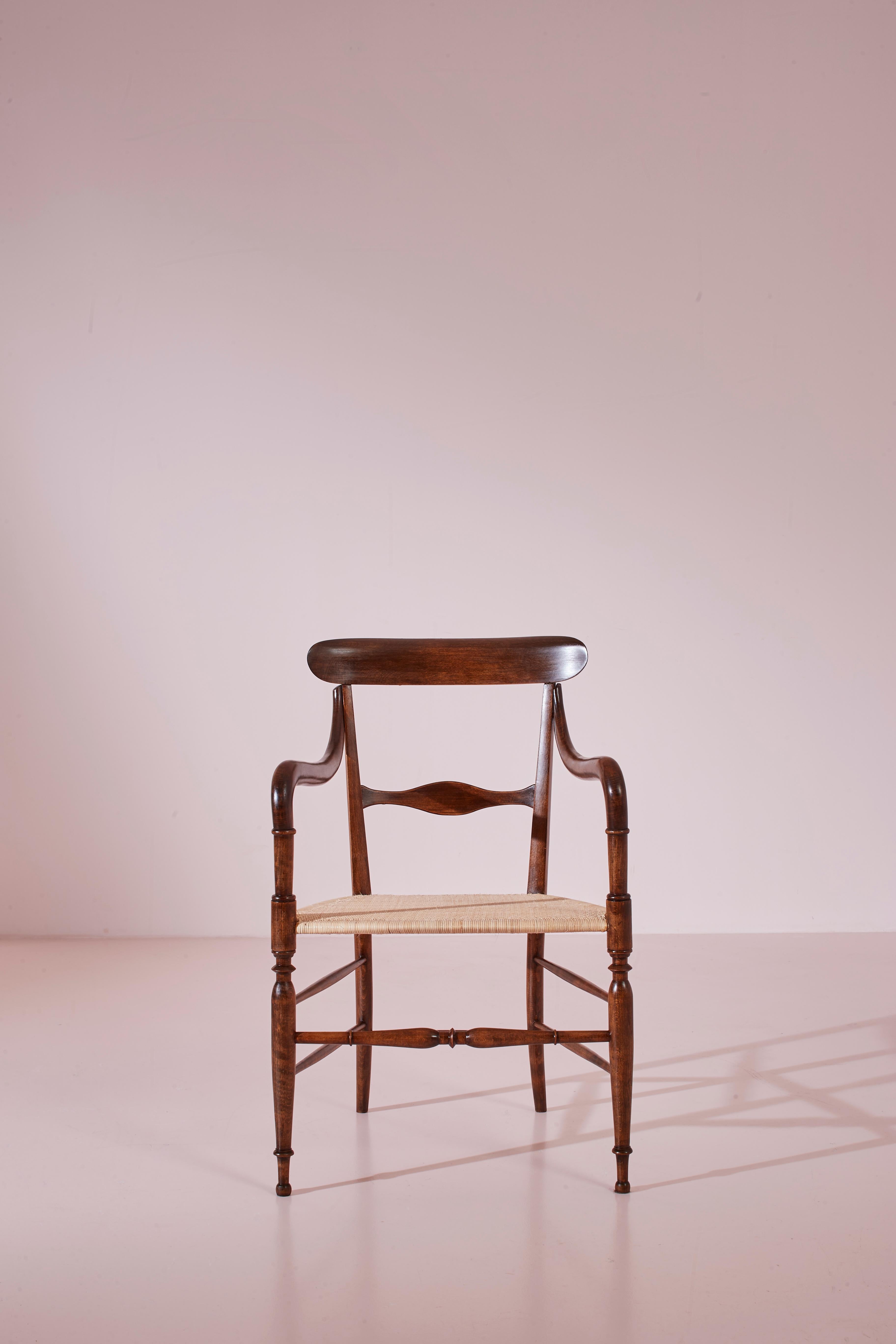 Modell Campanino-Sessel von Guido Chiappe, Buchenholz und Schilfrohr, Chiavari 1950er Jahre (Handgeknüpft) im Angebot