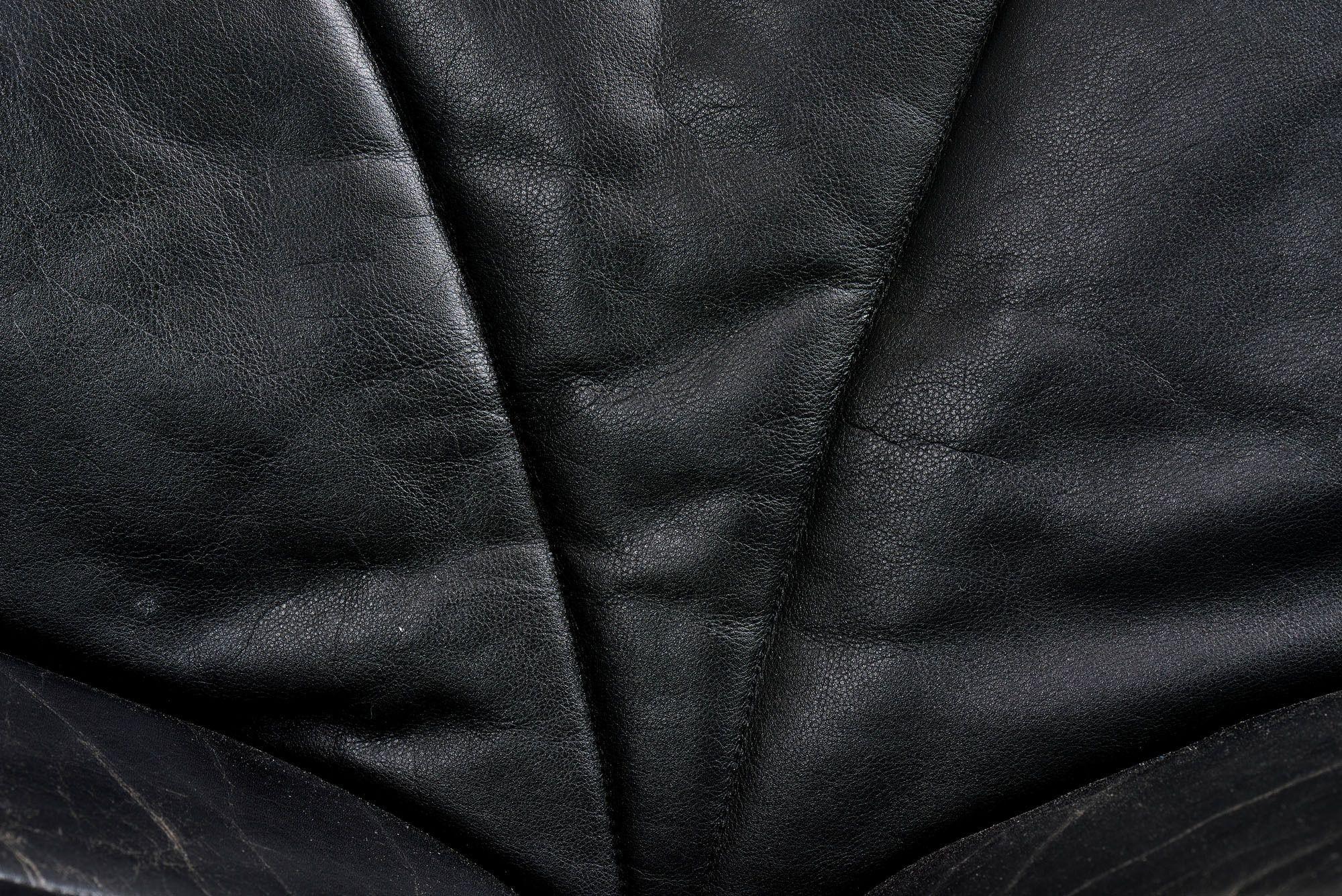 Chaises longues en cuir noir Guido Faleschini Mariani pour Pace en vente 3