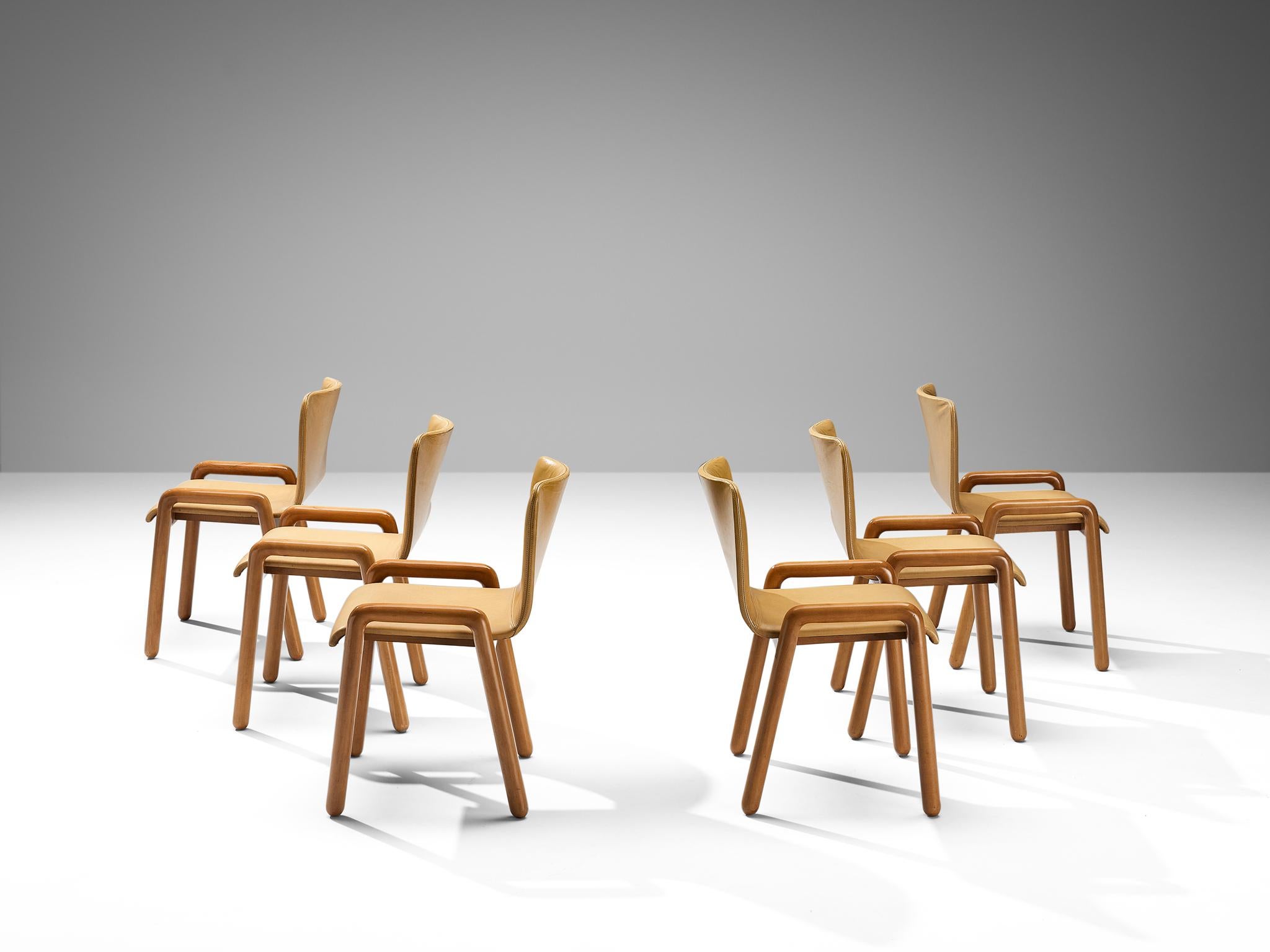 Guido Faleschini lot de six chaises de salle à manger « Dilos » en cuir pour I4 Mariani  en vente 3