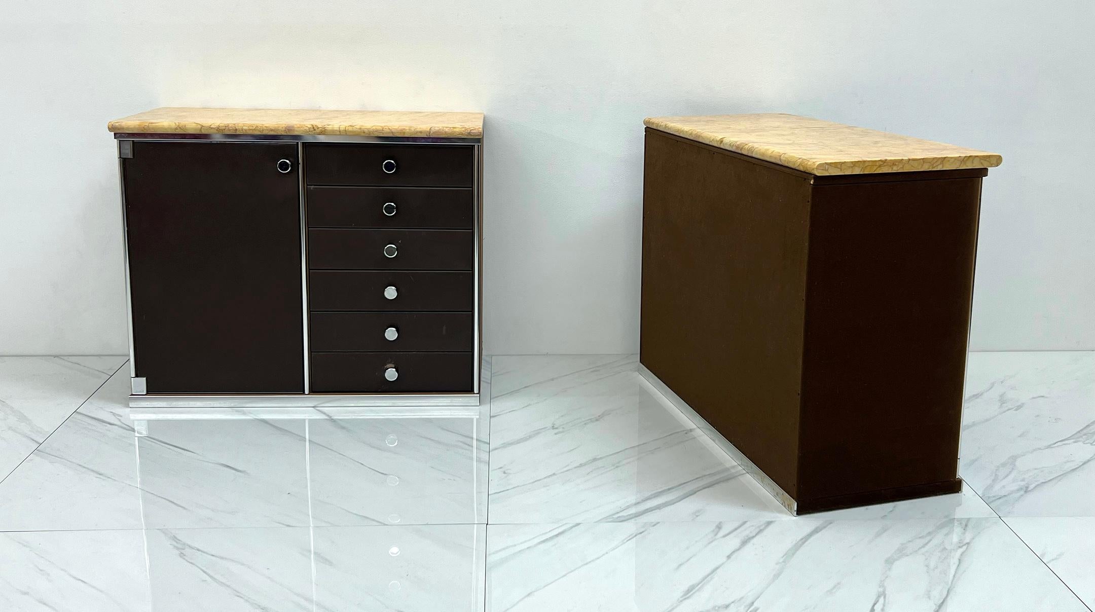 Guido Faleschini for Mariani Leather and Suede Wrapped Marble Topped Cabinets For Sale 4
