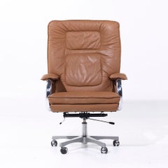 Guido Faleschini for Mariani MCM Big Italian Leather Executive Desk Chair