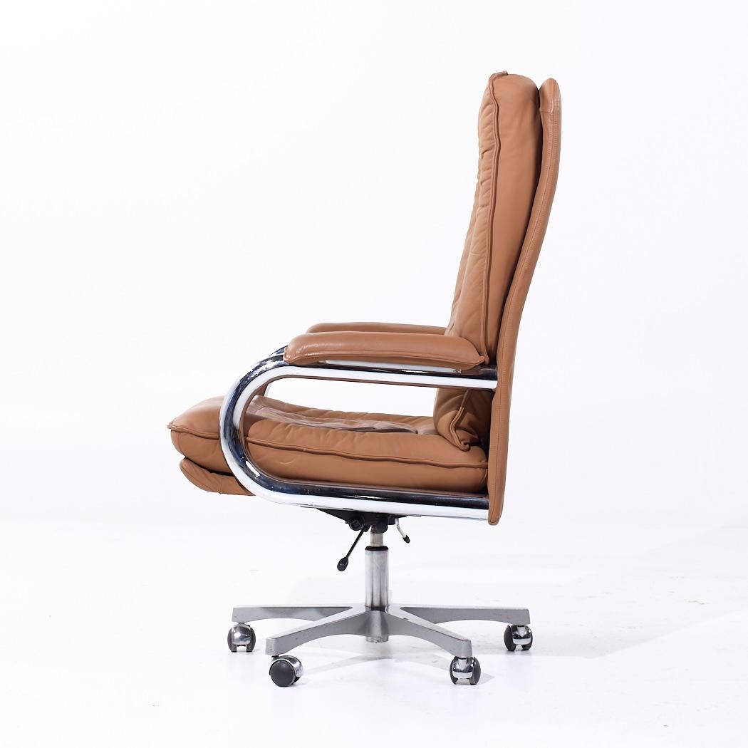Guido Faleschini para Mariani MCM Silla de escritorio ejecutiva grande de piel italiana en venta 1