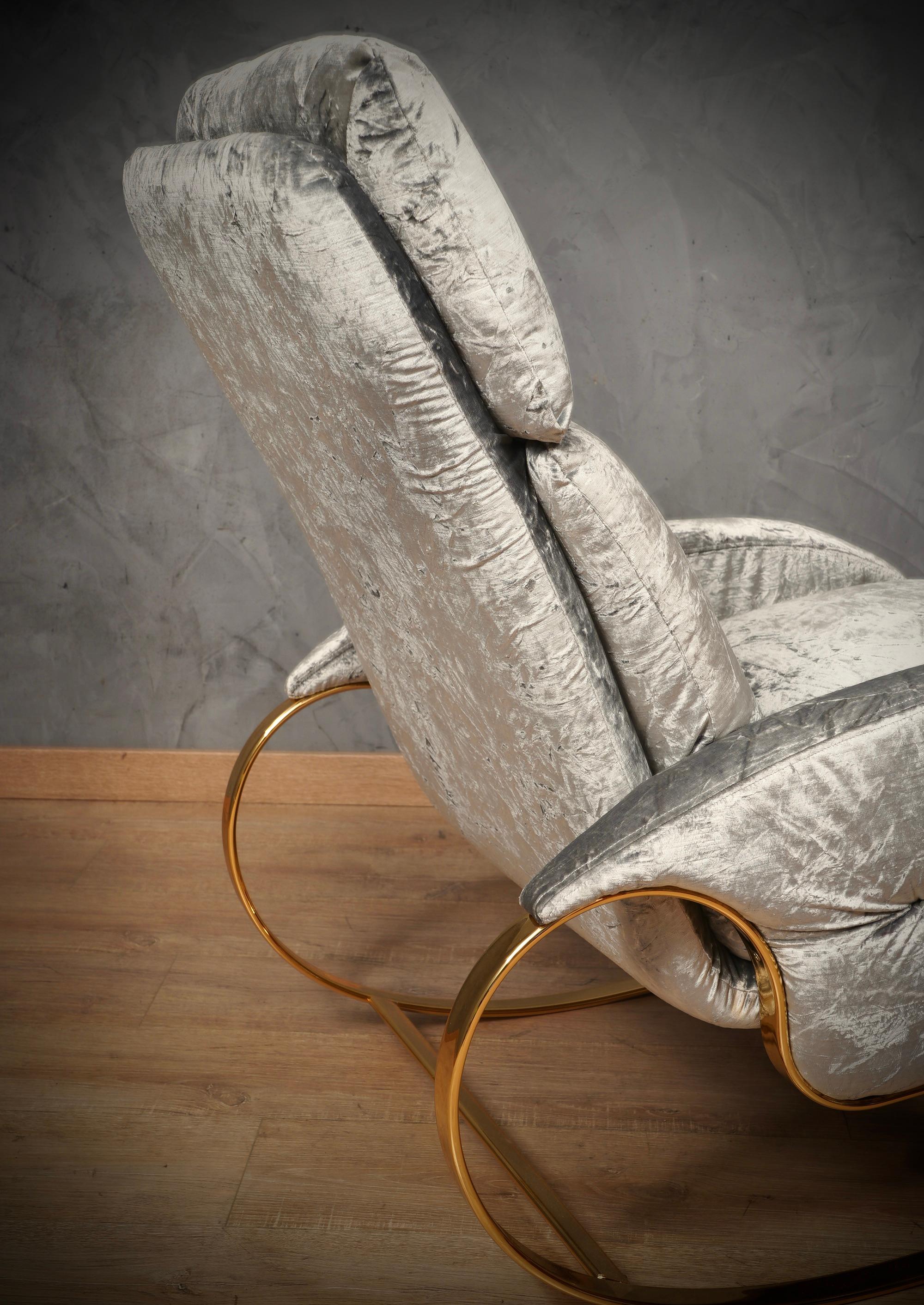 Guido Faleschini Golden Metal and Gray Velvet Arm Chair / Rocking Chair, 1970 For Sale 1
