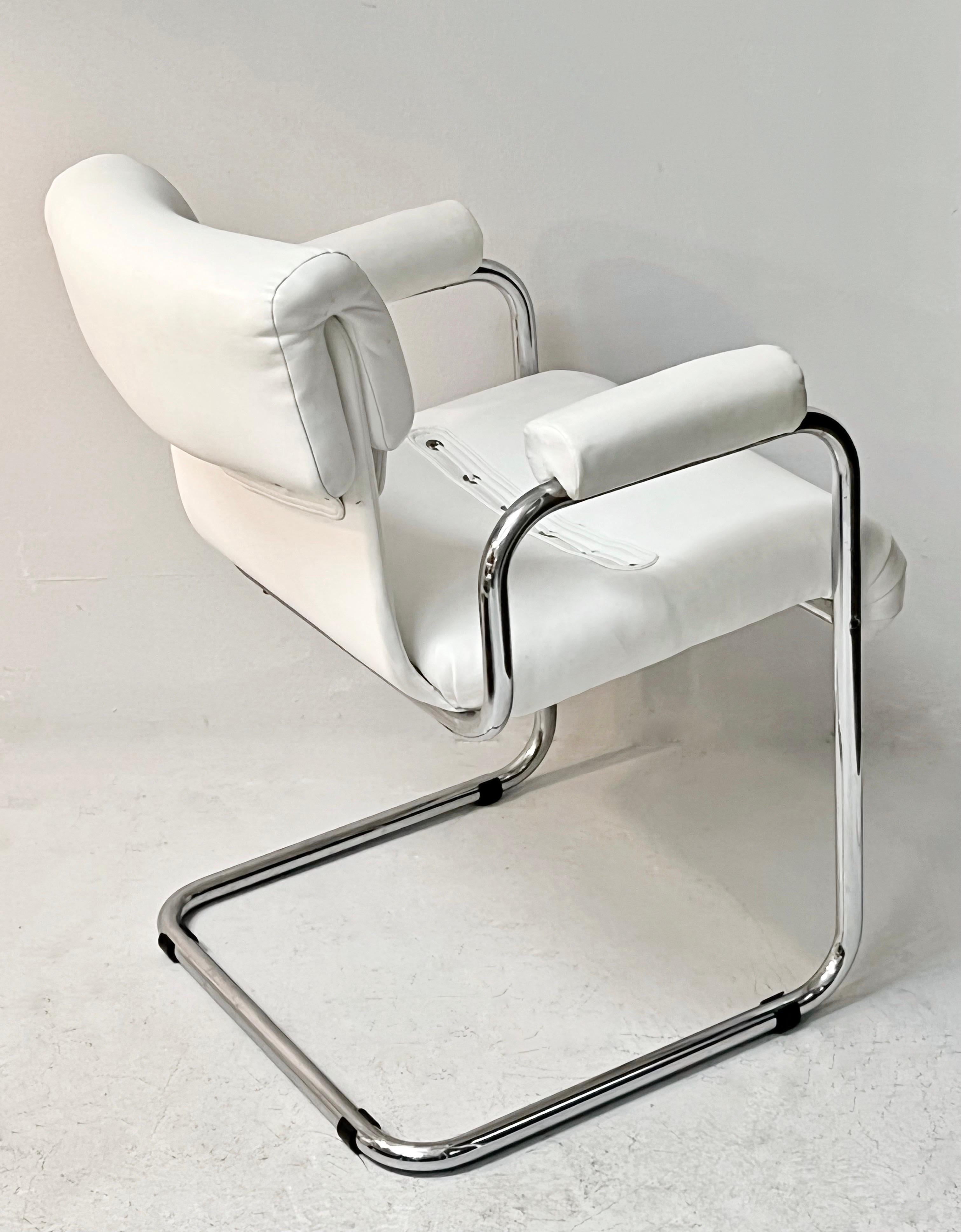 Late 20th Century Guido Faleschini i4 Mariani White Leather Dining Chair, 2 Available