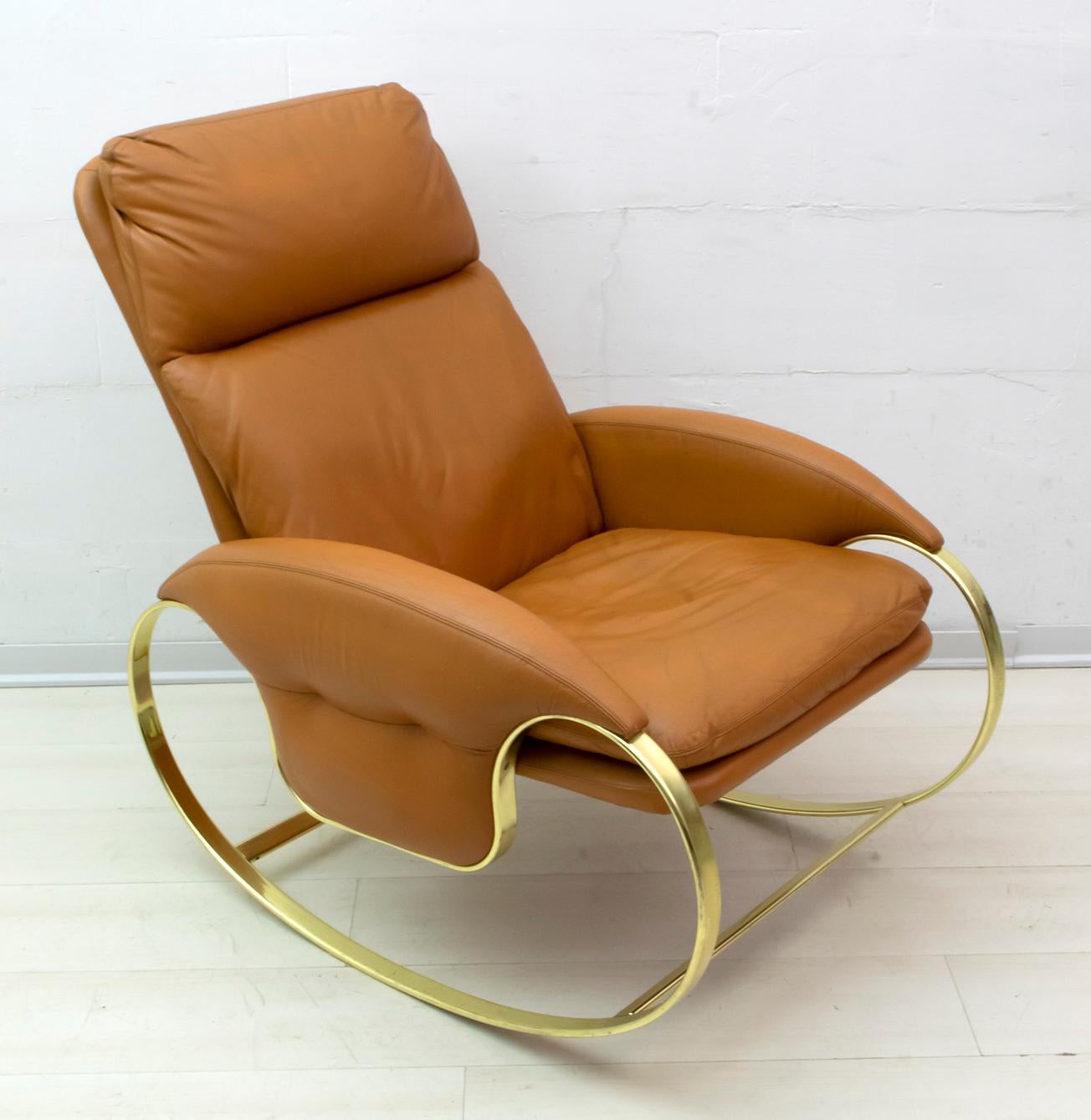 Guido Faleschini Mid-Century Modern Italian Real Leather Rocking Chair, 1970s 2