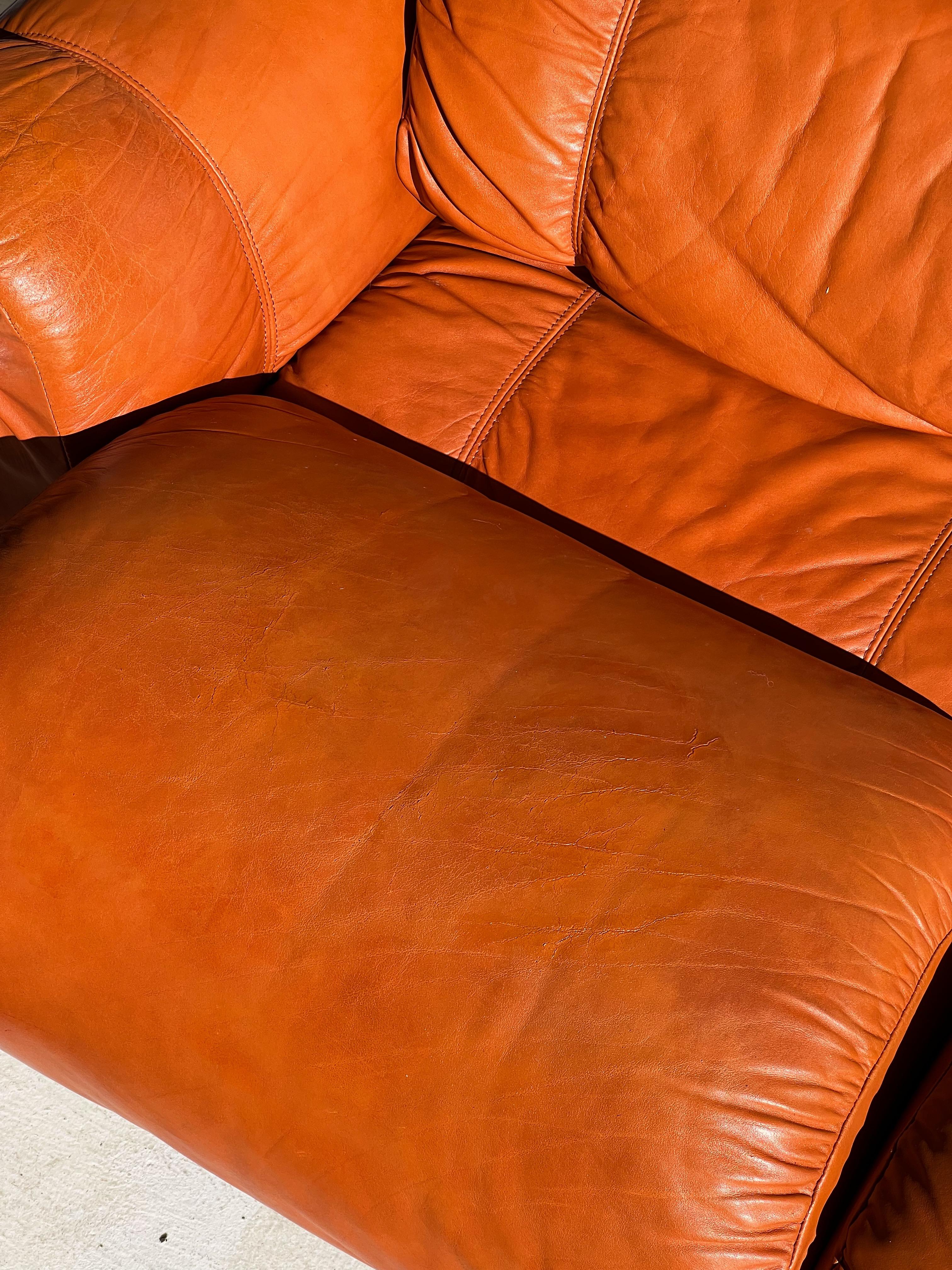 Guido Faleschini „Tucroma“ 3-Sitzer-Sofa für i4Mariani, Pace Collection im Zustand „Gut“ im Angebot in Glendale, AZ