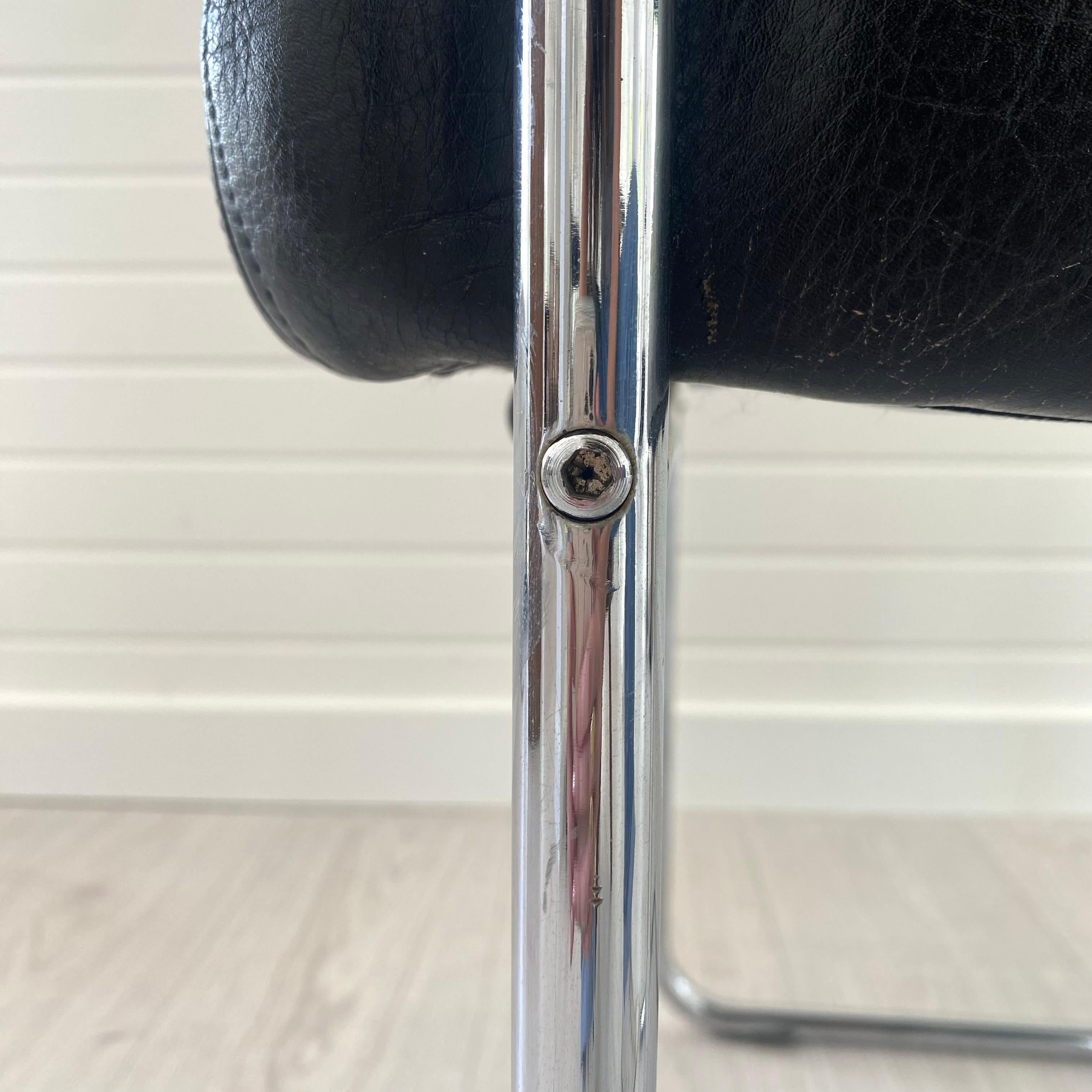 Guido Faleschini Tucroma Chair in Black Leather, 1970s Italy For Sale 11