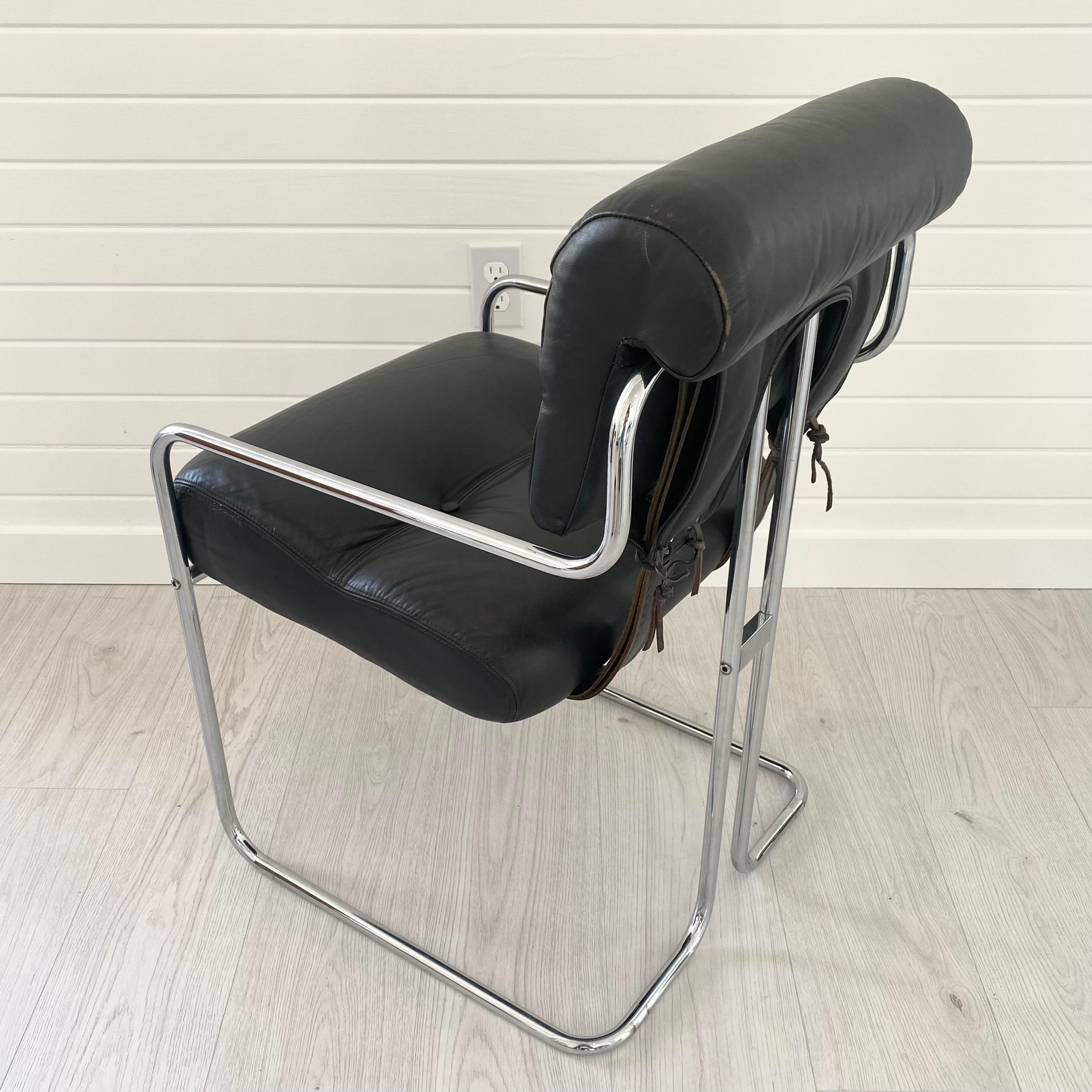Guido Faleschini Tucroma Chair in Black Leather, 1970s Italy In Good Condition In Los Angeles, CA