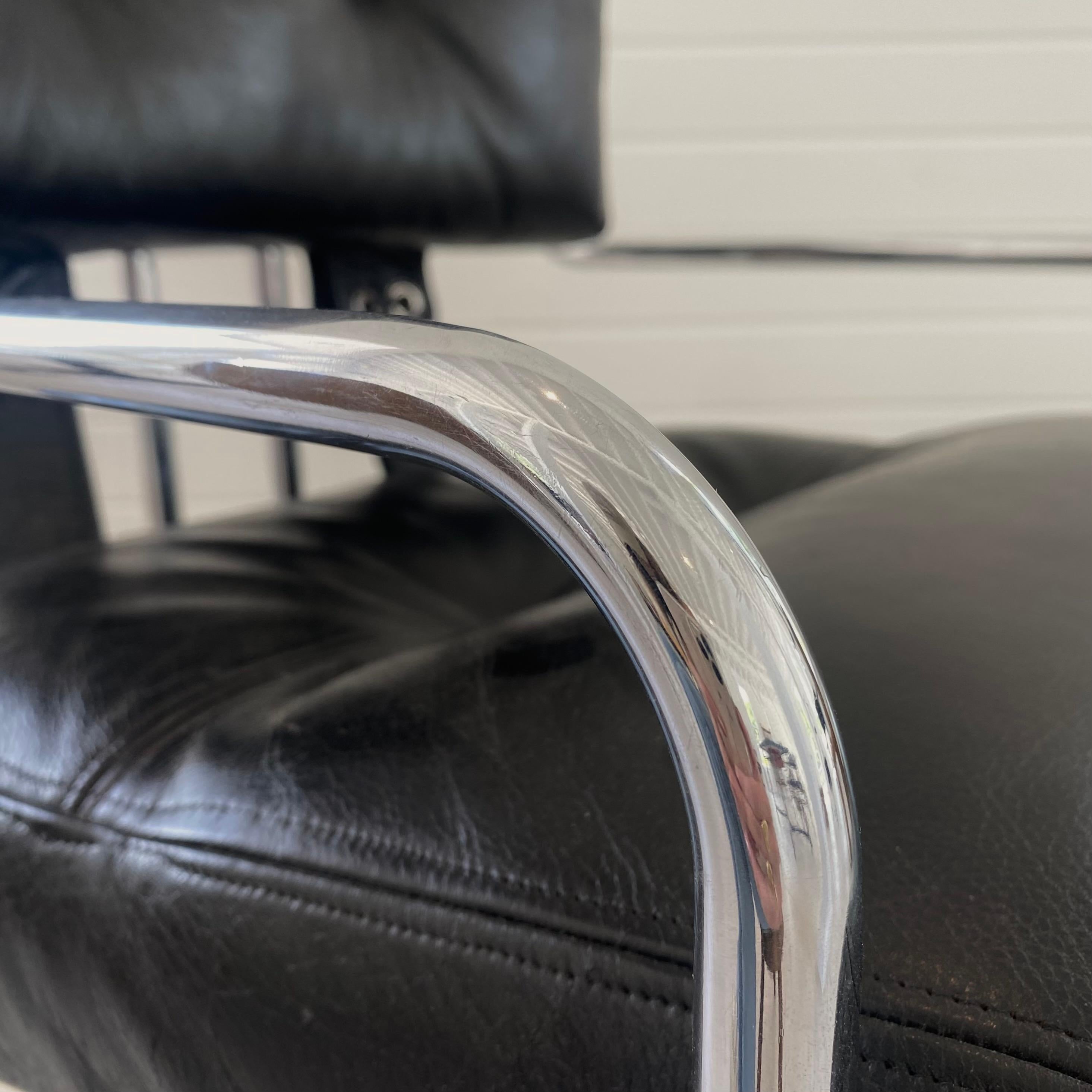 Guido Faleschini Tucroma Chair in Black Leather, 1970s Italy For Sale 3