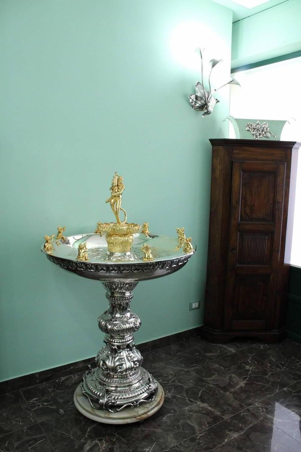 20th Century Silver and Marble Baroque Fountain, 1950s For Sale 6