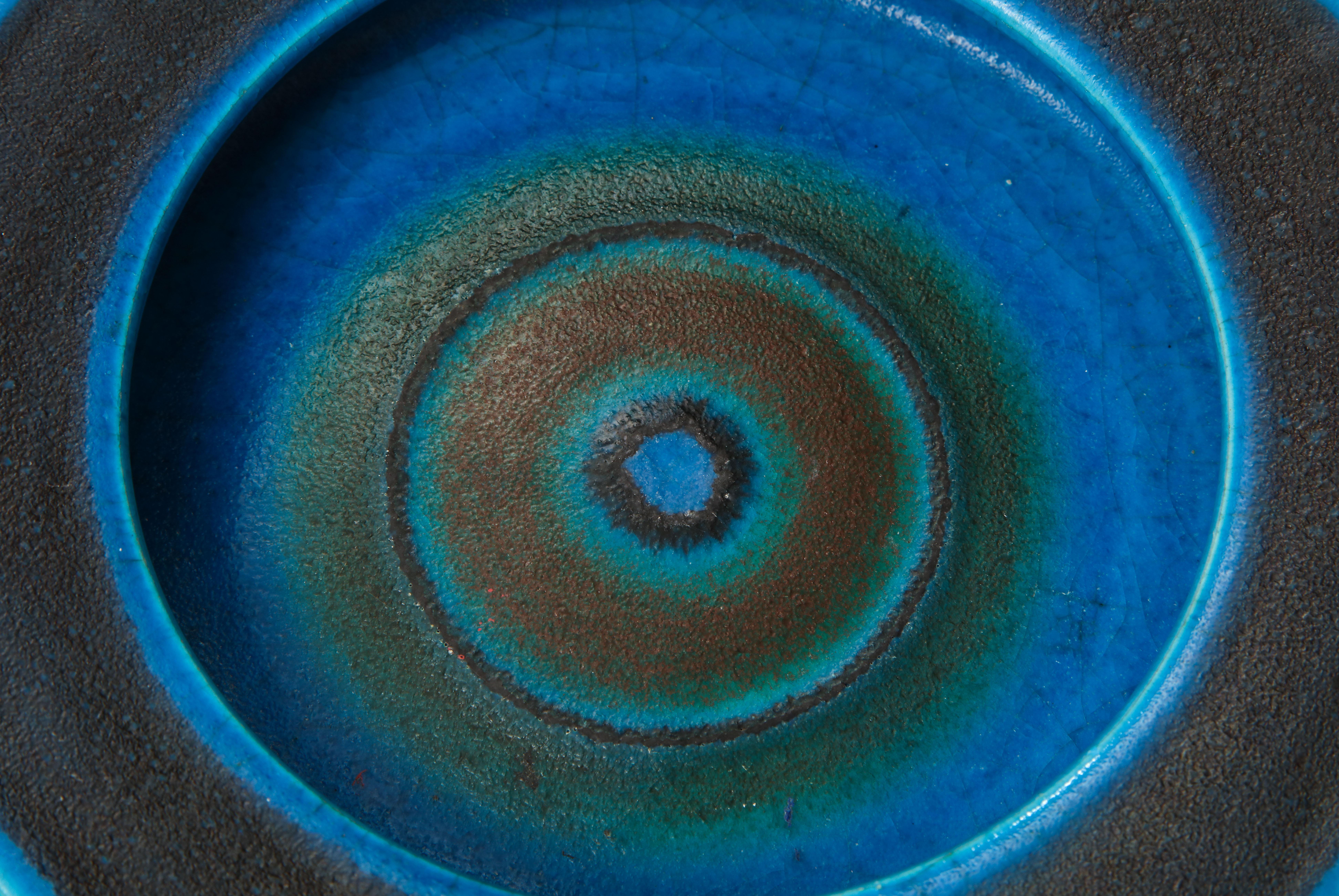 Bruno Gambone Bowl, Ceramic, Bullseye, Blue Stripes, Signed In Good Condition For Sale In New York, NY