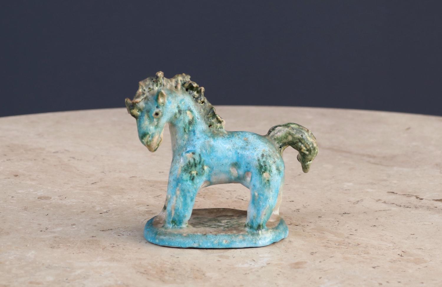 Guido Gambone Ceramic Horse Sculpture In Excellent Condition For Sale In Los Angeles, CA