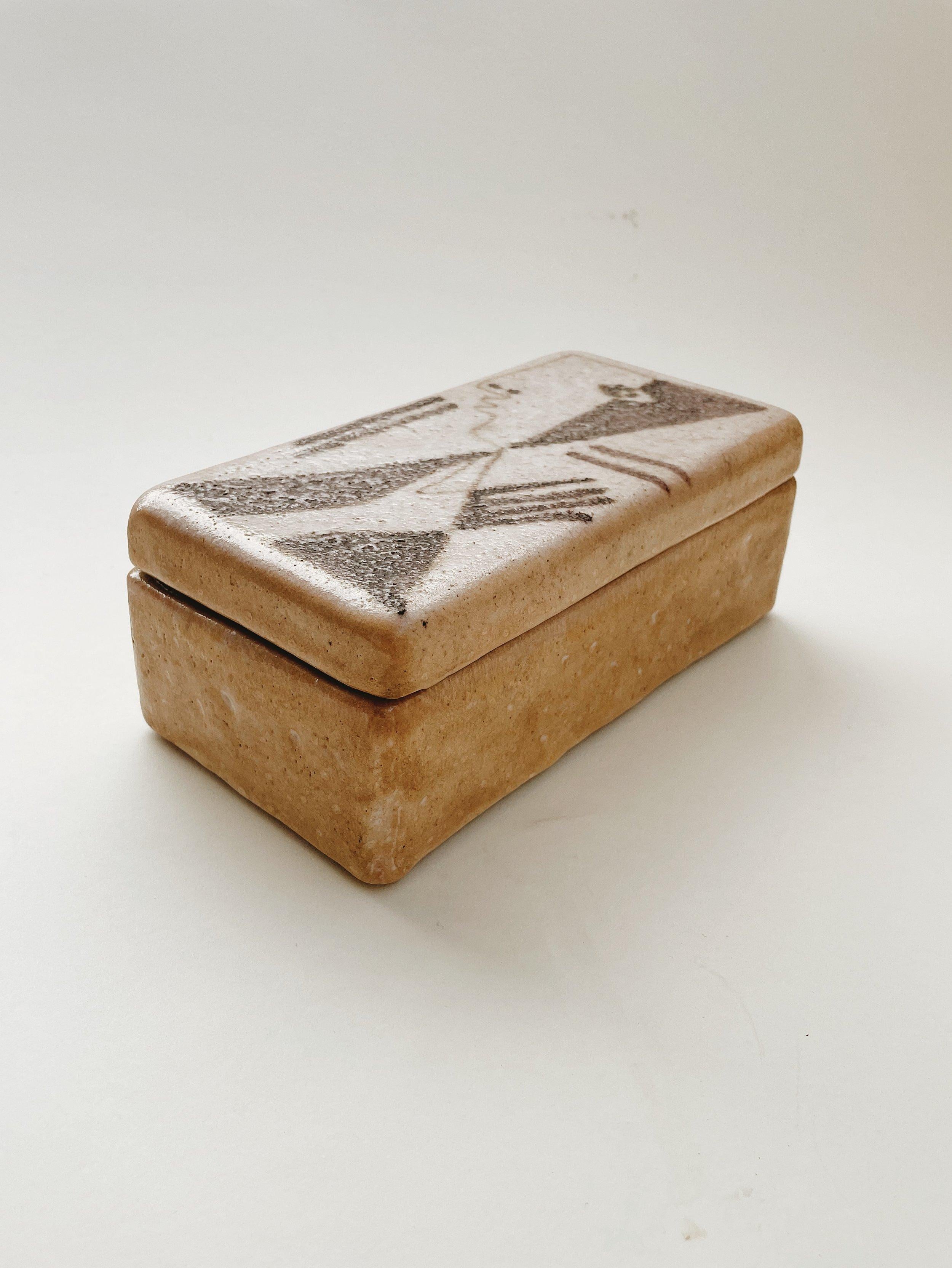 Mid-Century Modern Guido Gambone Studio Ceramic Box, Italy, 1950s For Sale