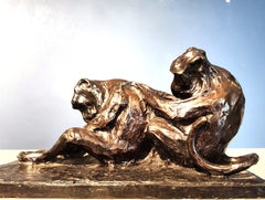 Italian animal bronze, Two Monkeys delousing each other BY Guido Righetti  